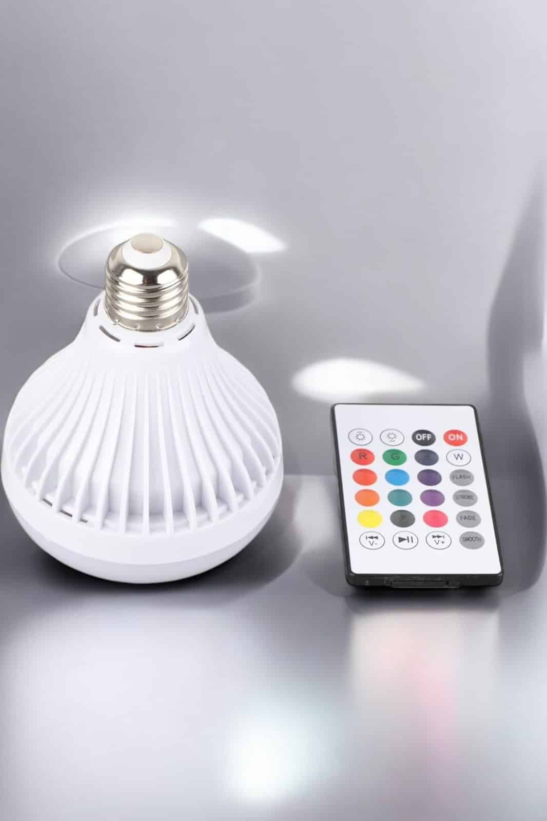 Kablosuz Bluetooth Hoparlör Led Lamba - Lisinya