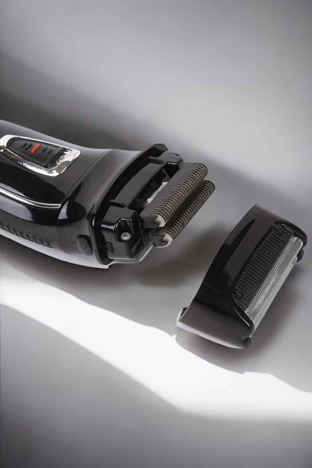 Şarjlı Paslanmaz Çelik Bıçaklı ve Kablosuz Saç Sakal Tıraş Makinesi - Lisinya