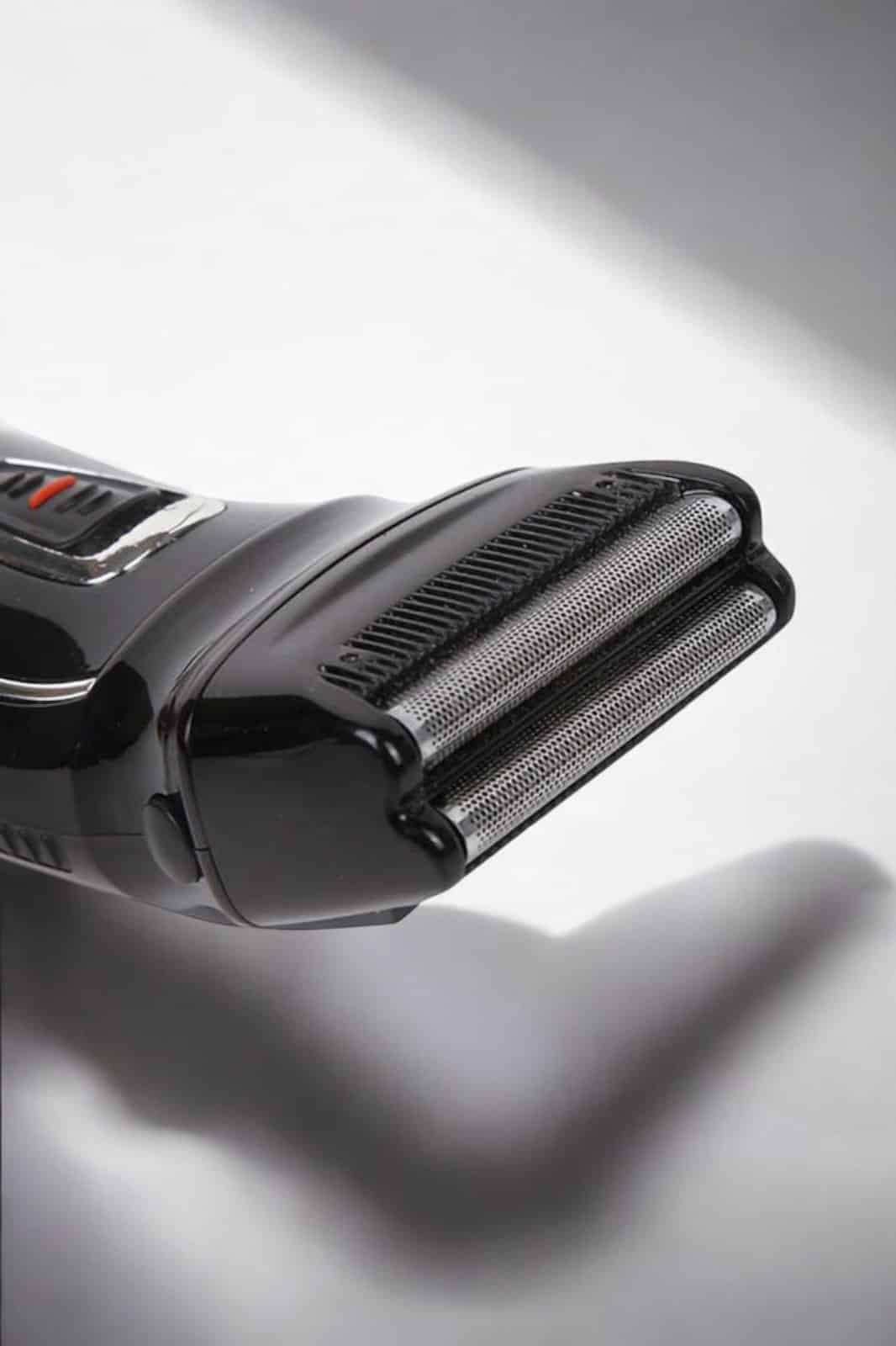 Profesyonel Paslanmaz Çelik Bıçaklı Saç ve Sakal İçin Çok Yönlü Kullanım - Lisinya