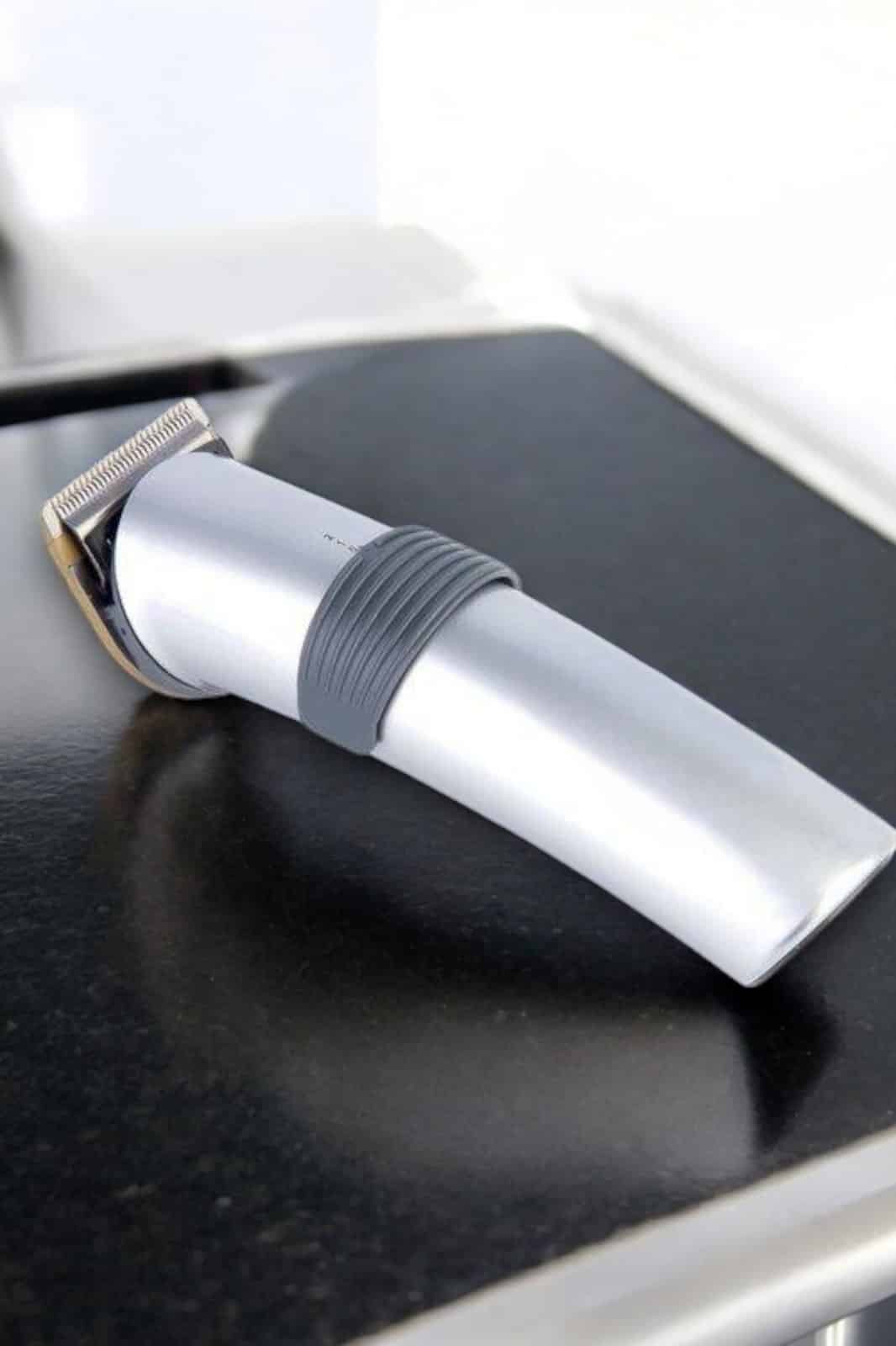 Erkeklere Özel Şarjlı Saç ve Sakal Kesme Tıraş Makinesi Seti - Lisinya