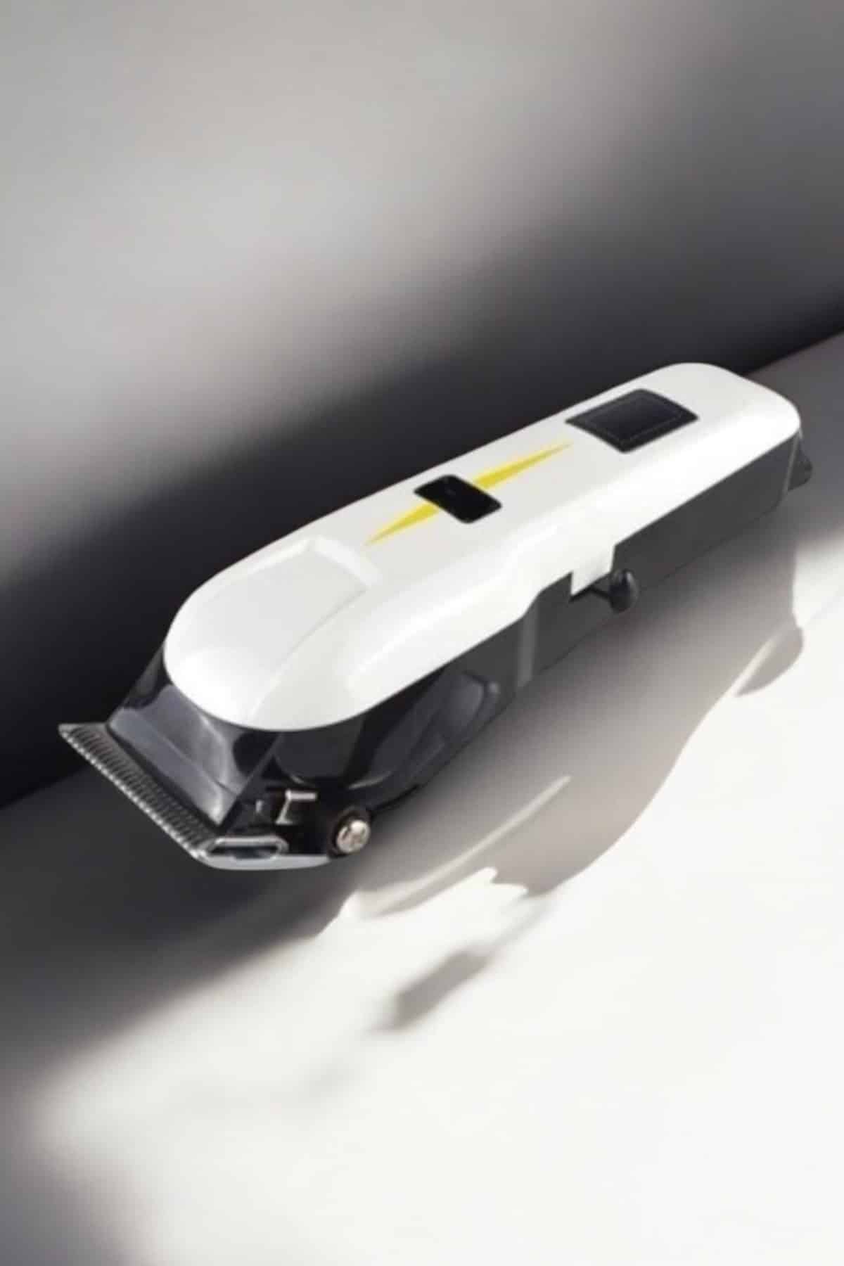 Yeni Nesil Tıraş Makinesi Uzun Şarjlı Paslanmaz Çelik Bıçaklı - Lisinya