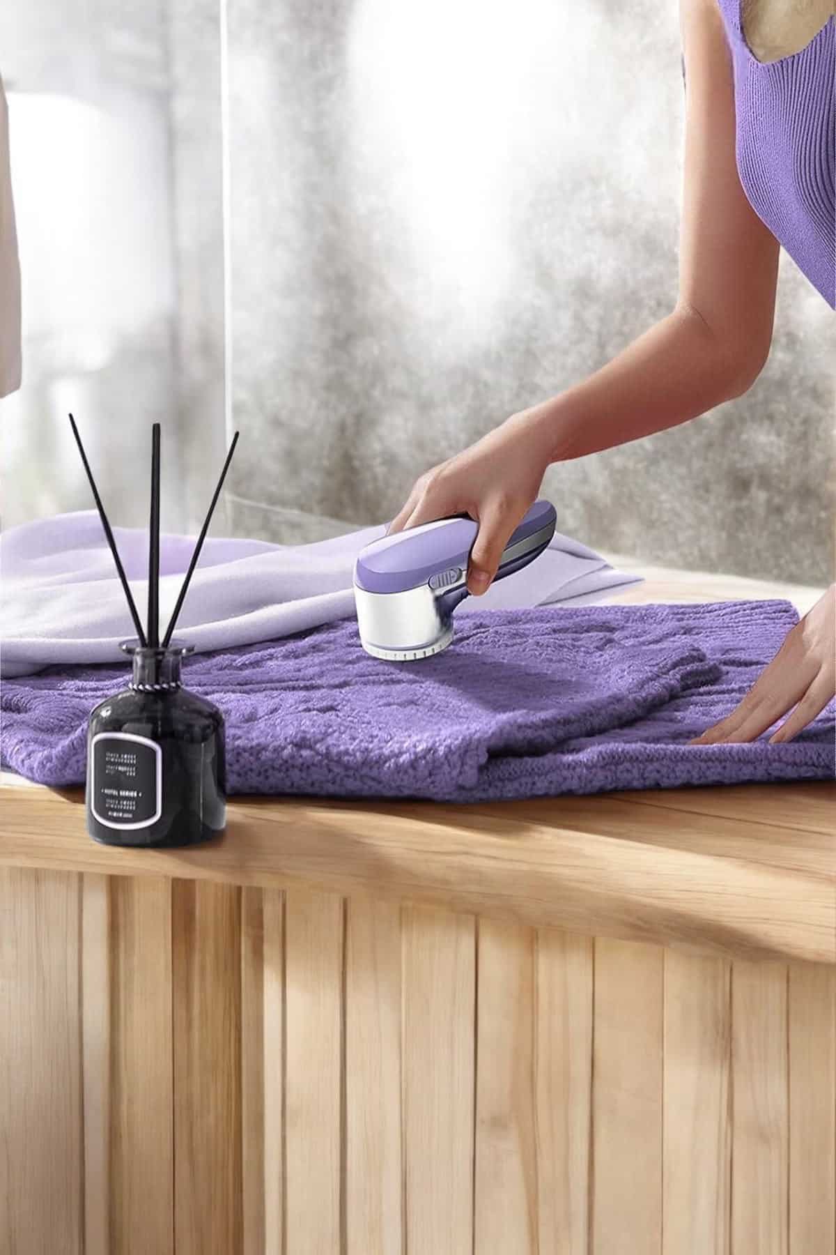 Tiftik Temizleyici Hazneli Şarjlı Manuel Kolay Kullanım - Lisinya