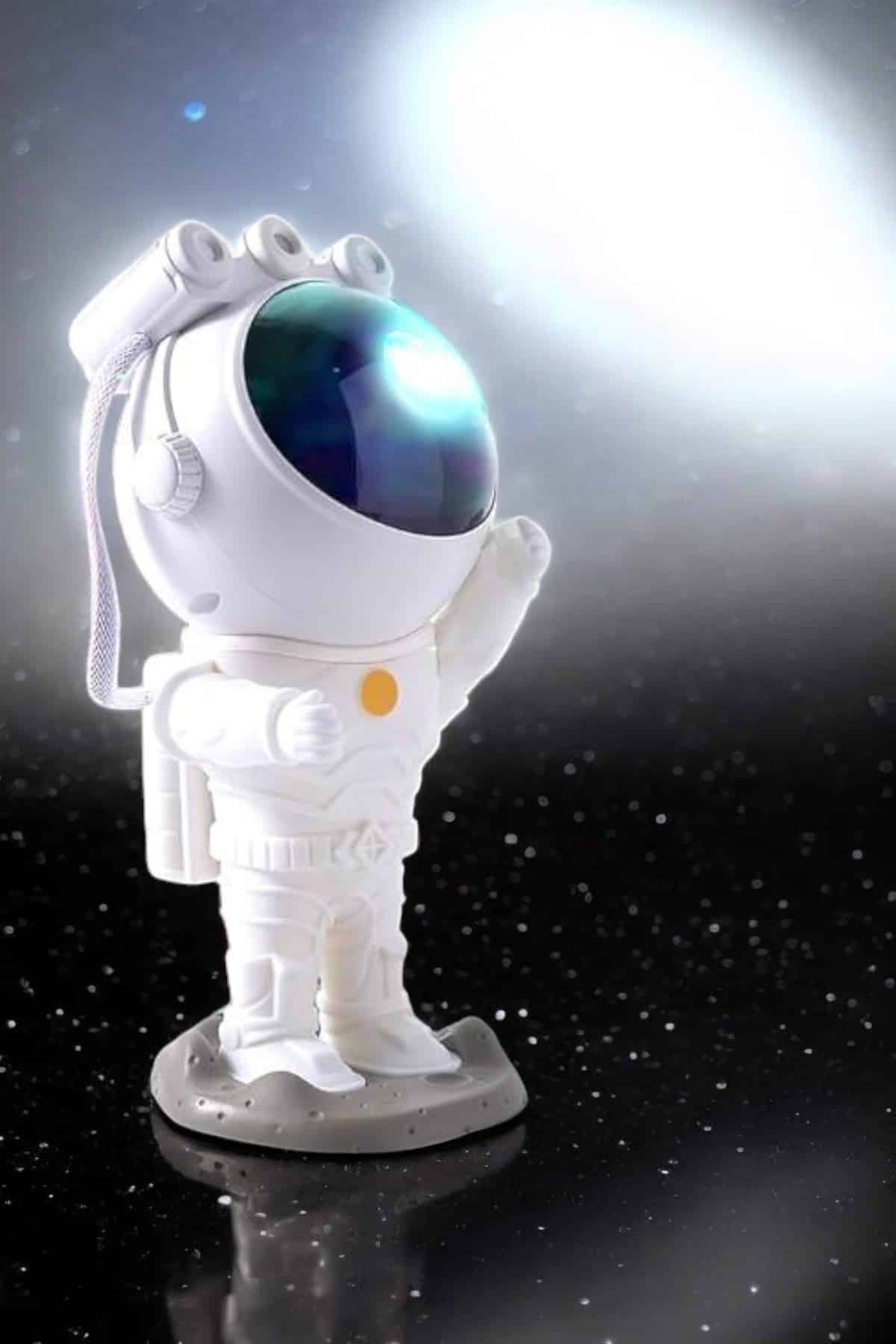 Astronot Bluetooth Hoparlör Gökyüzü Projektör Gece Lambası - Lisinya