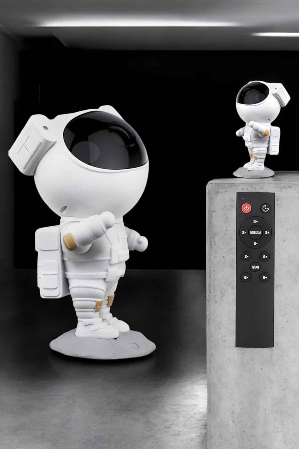 Çocuklara Özel Projeksiyon Astronot Lamba Speaker Sevimli - Lisinya