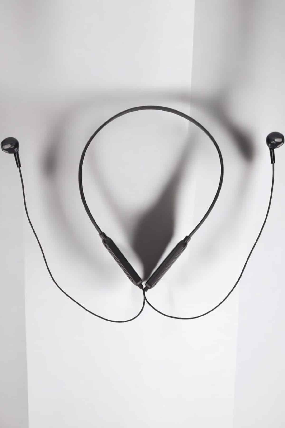 Yeni Nesil Bluetooth Kulaklık Kablolu Kulak İçi Dijital Göstergeli - Lisinya