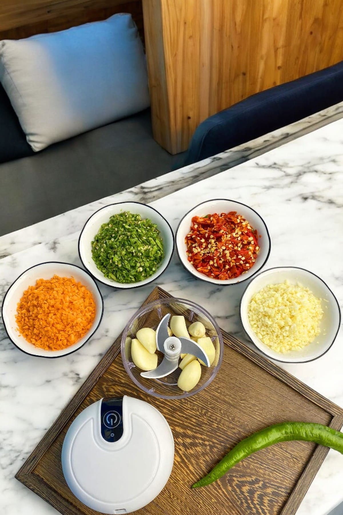 El Rondosu Mini Şarjlı Doğrayıcı Taşınabilir 250 ml - Lisinya