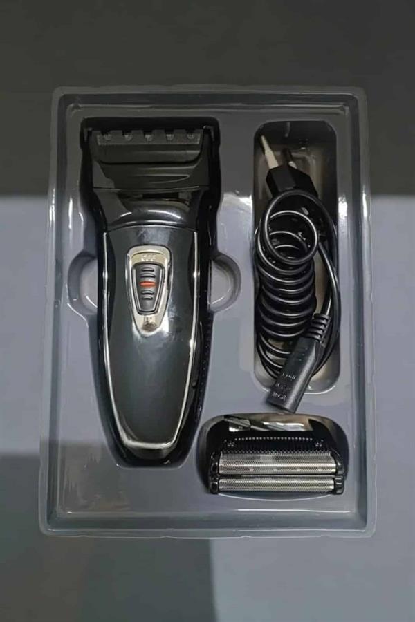 Şarjlı Paslanmaz Çelik Bıçaklı ve Kablosuz Saç Sakal Tıraş Makinesi - Lisinya