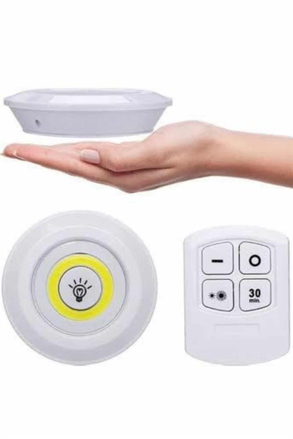 Yapışkanlı 3'lü Spot Led Işık Lamba Montajsız Pilli Uzaktan Kumandalı - Lisinya Yapışkanlı 3'lü Spot Led Işık Lamba Montajsız Pilli Uzaktan Kumandalı - Lisinya