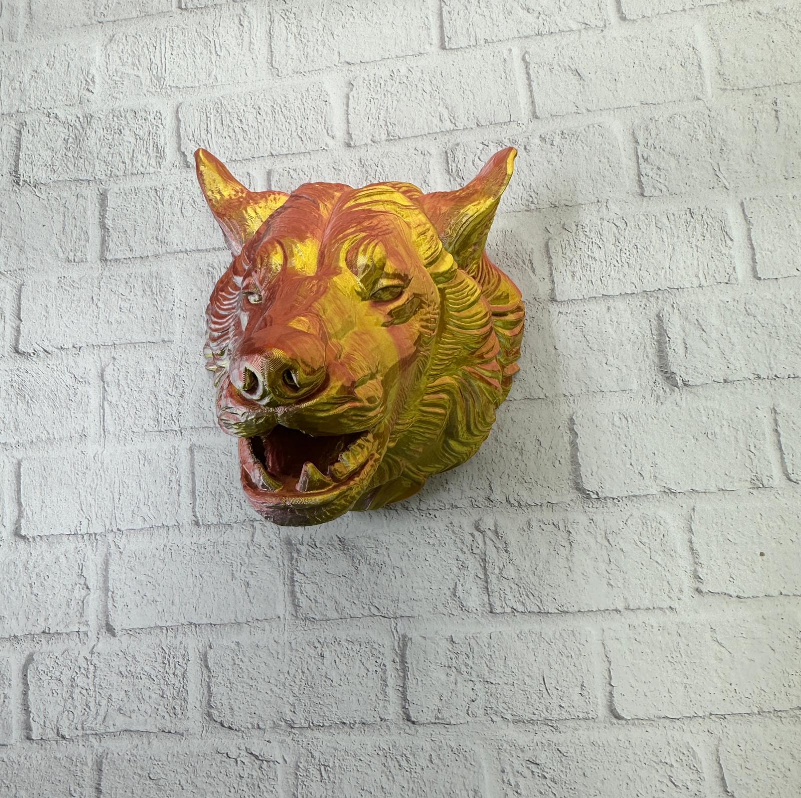 Altın Kaplama Görünümlü Kurt Duvar Süsü - Lisinya