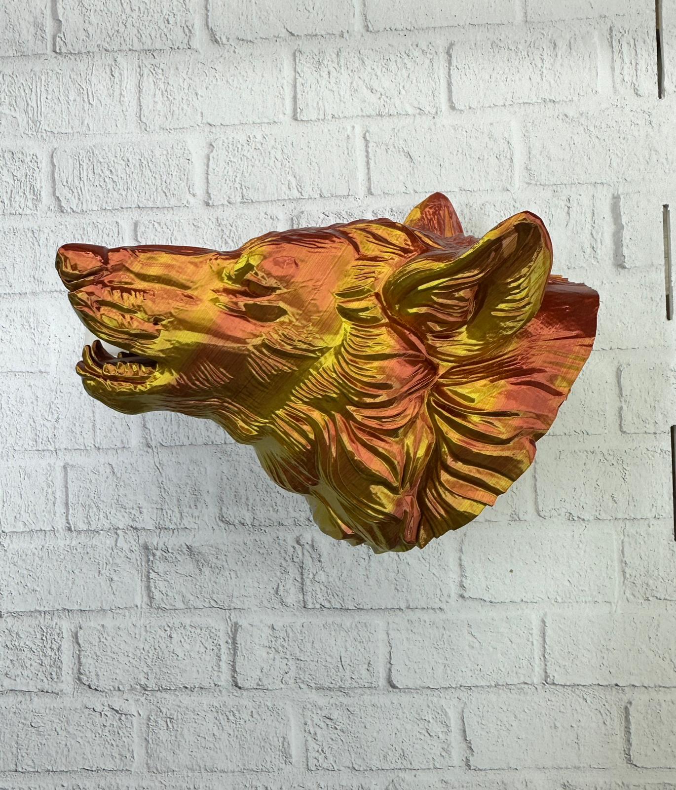 Altın Kaplama Görünümlü Kurt Duvar Süsü - Lisinya Altın Kaplama Görünümlü Kurt Duvar Süsü - Lisinya