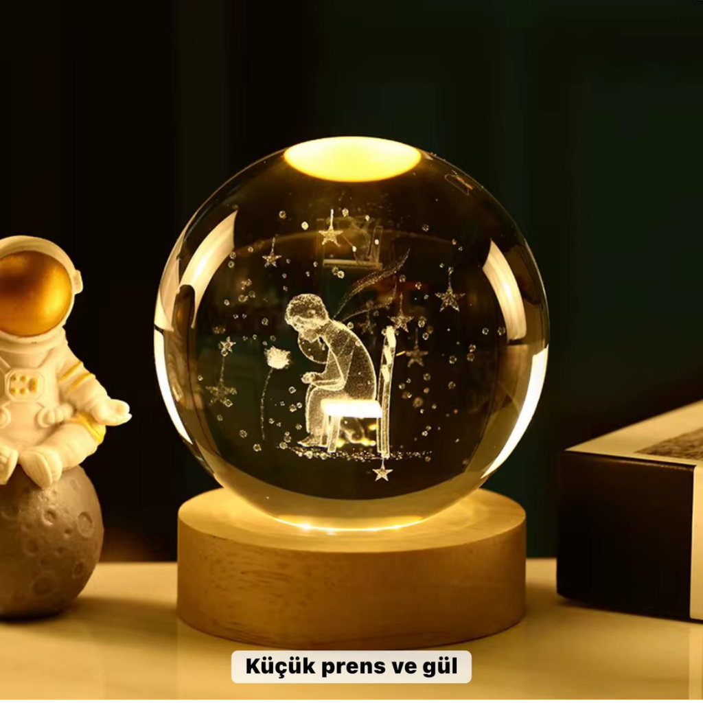 Küçük Prens Temalı Büyük Boy Işıklı Cam Küre Ahşap Stand - Lisinya