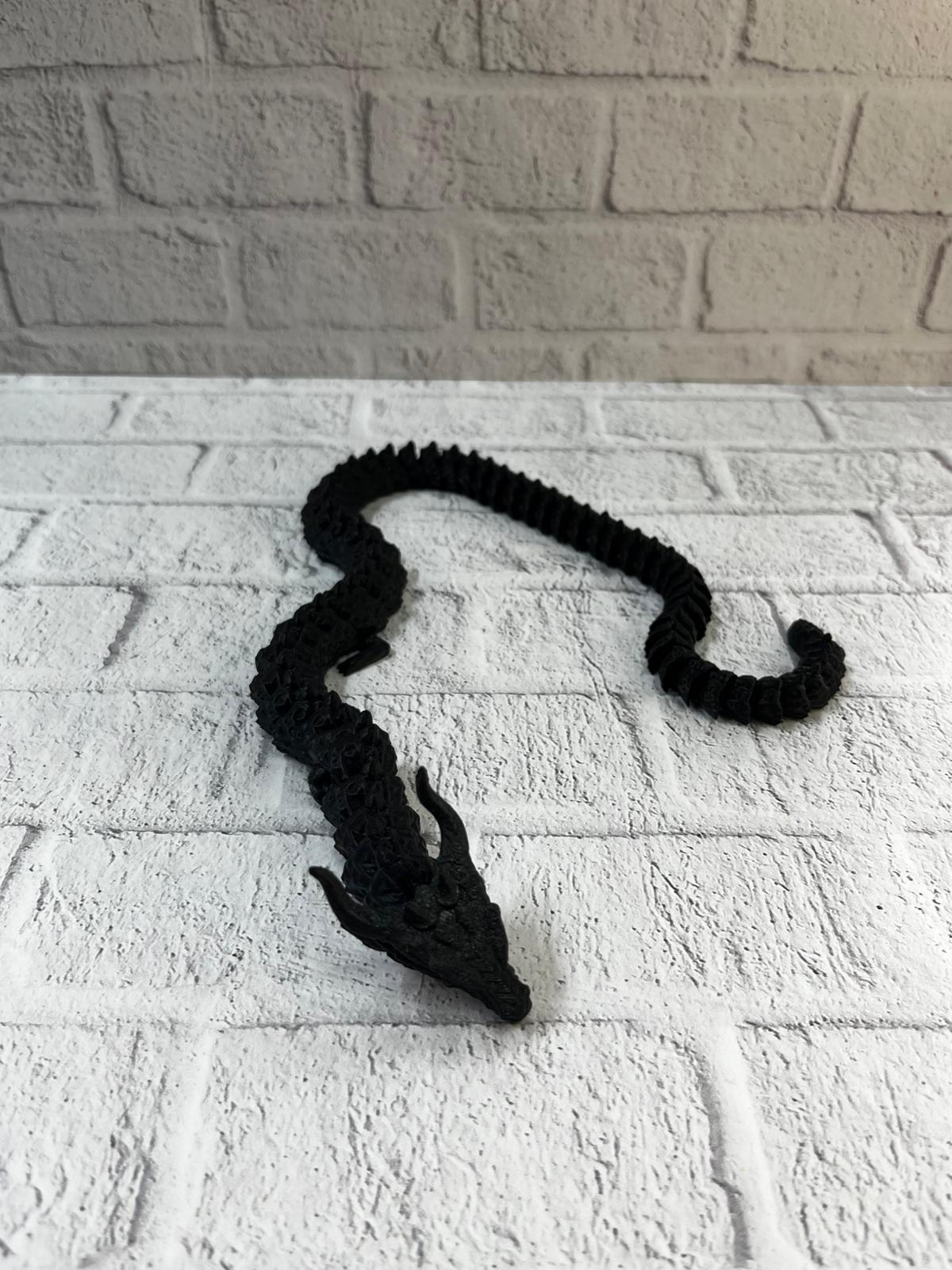 SİYAH HAREKETLİ EJDERHA - Lisinya