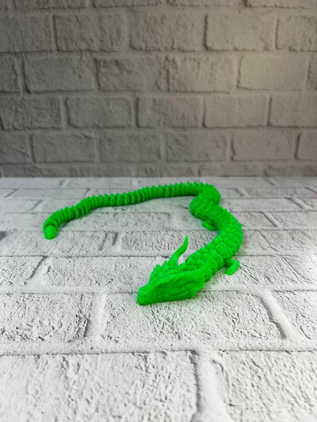 YEŞİL HAREKETLİ EJDERHA - Lisinya