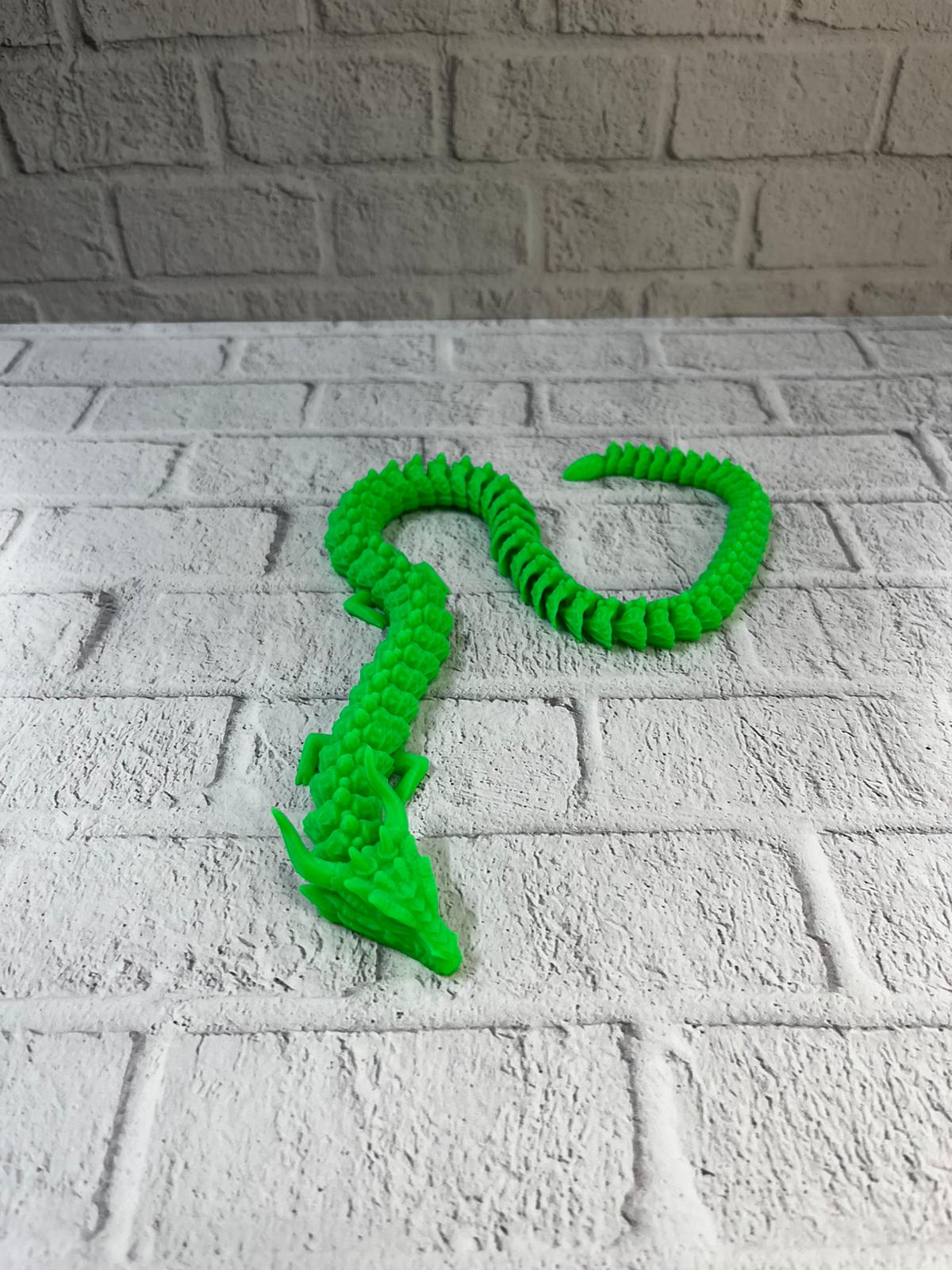 YEŞİL HAREKETLİ EJDERHA - Lisinya