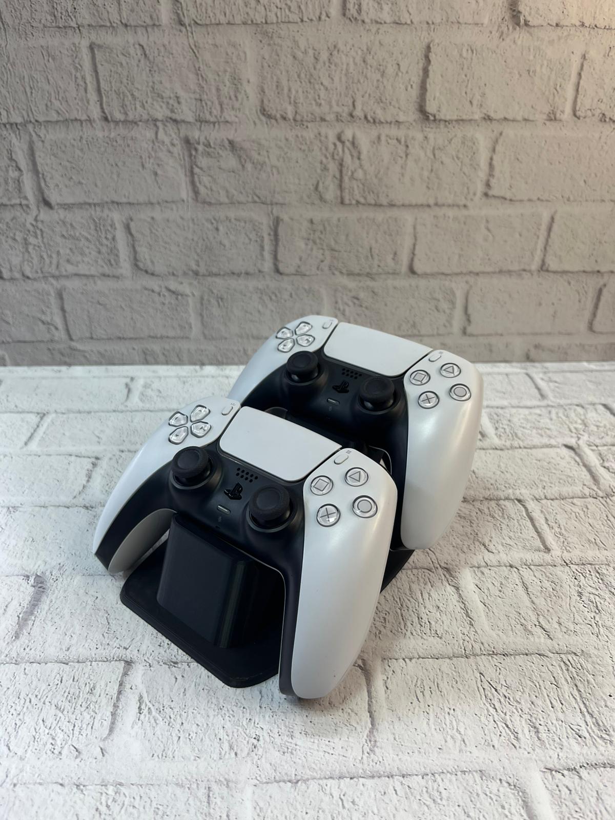 Dekoratif Siyah İkili Gamepad Standı 7x18 cm - Lisinya Dekoratif Siyah İkili Gamepad Standı 7x18 cm - Lisinya