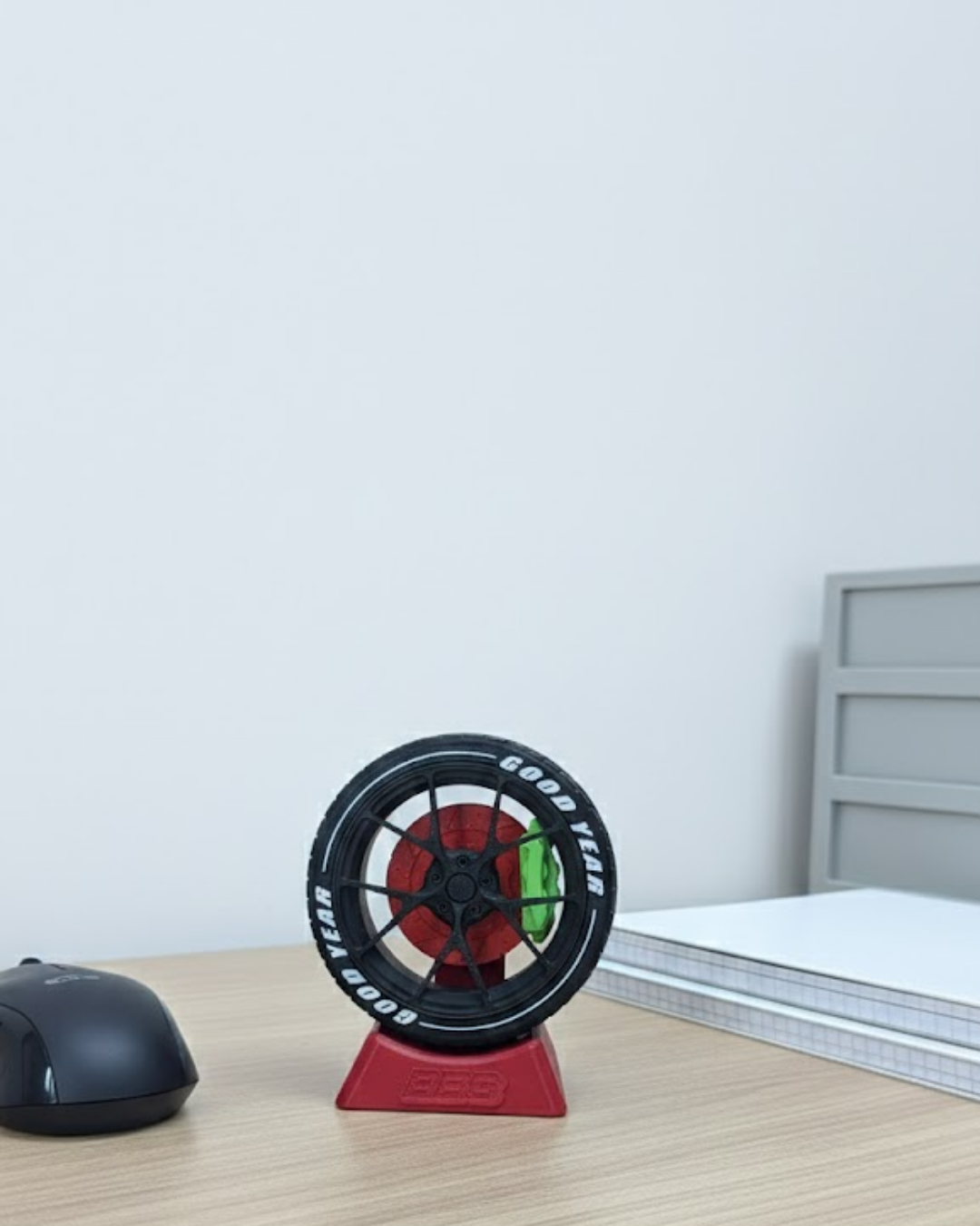 Jant Tasarımlı Masa Üstü Ofis Dekoru Spor Tasarım Aksesuar - Lisinya