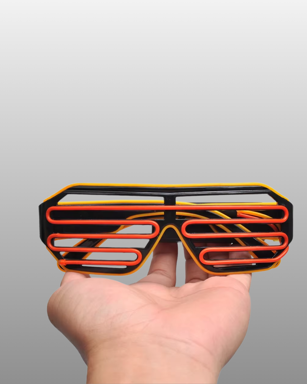 Işıklı Tasarımlı LED Gözlük Eğlence Aksesuarı - Lisinya