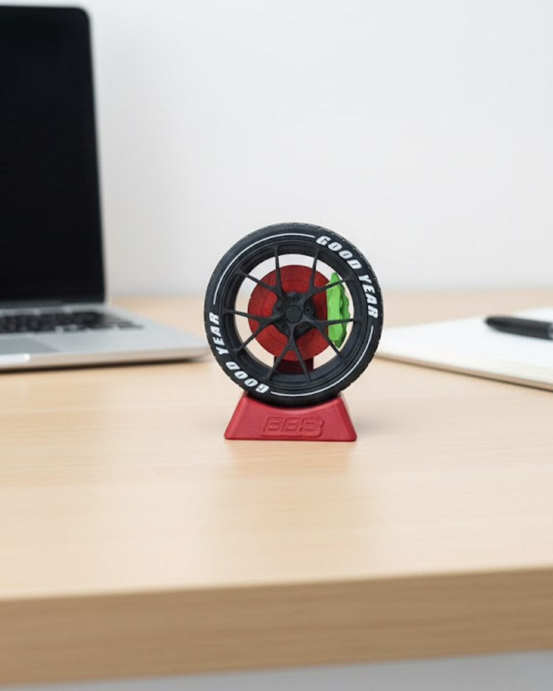 Otomobil Jant Görünümlü Ofis Masa Dekoru Hediye Seçeneği - Lisinya