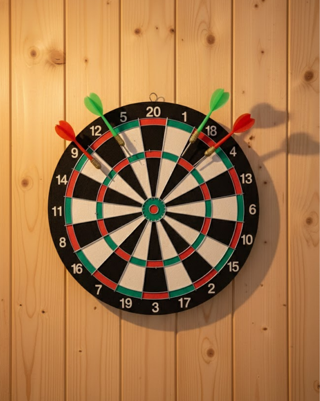 Ev ve Ofis İçin 17 İnç Dart Tahtası Seti 4 Adet Dart Oku Dahil - Lisinya