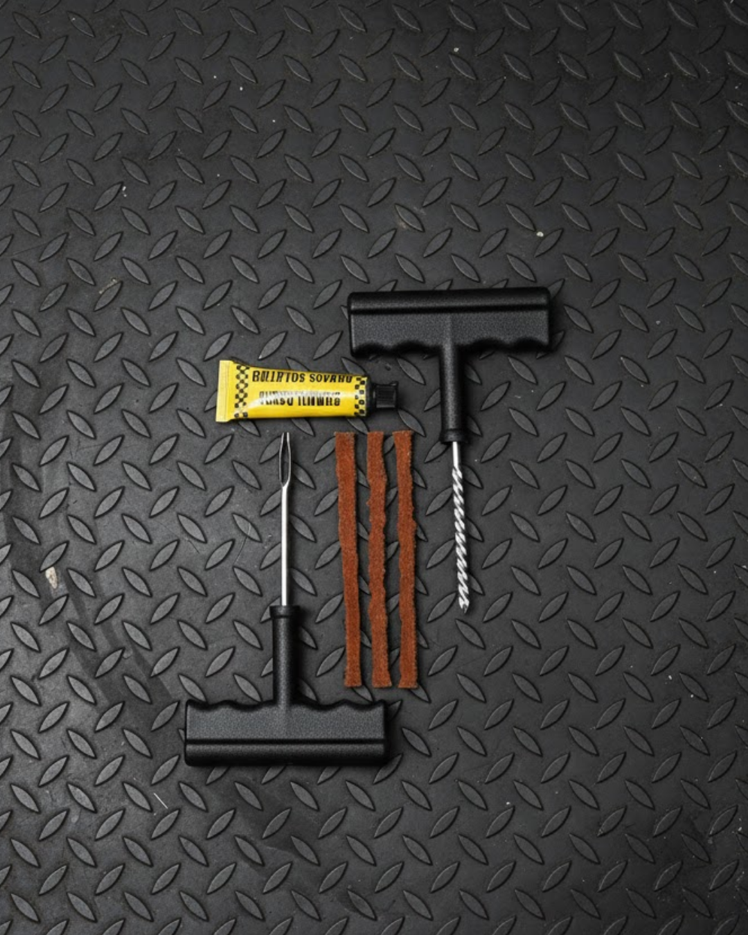 Her Araçta Olması Gereken Pratik ve Güçlü Lastik Tamir Kiti - Lisinya