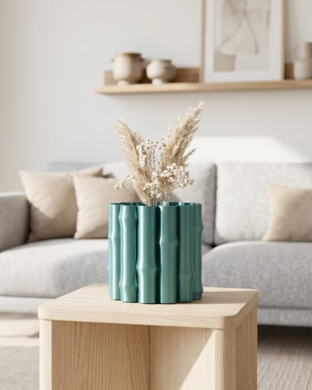 Modern Parlak Yeşil Vazo Dekoratif Şık Tasarım Salon Ofis Kullanım - Lisinya Modern Parlak Yeşil Vazo Dekoratif Şık Tasarım Salon Ofis Kullanım - Lisinya