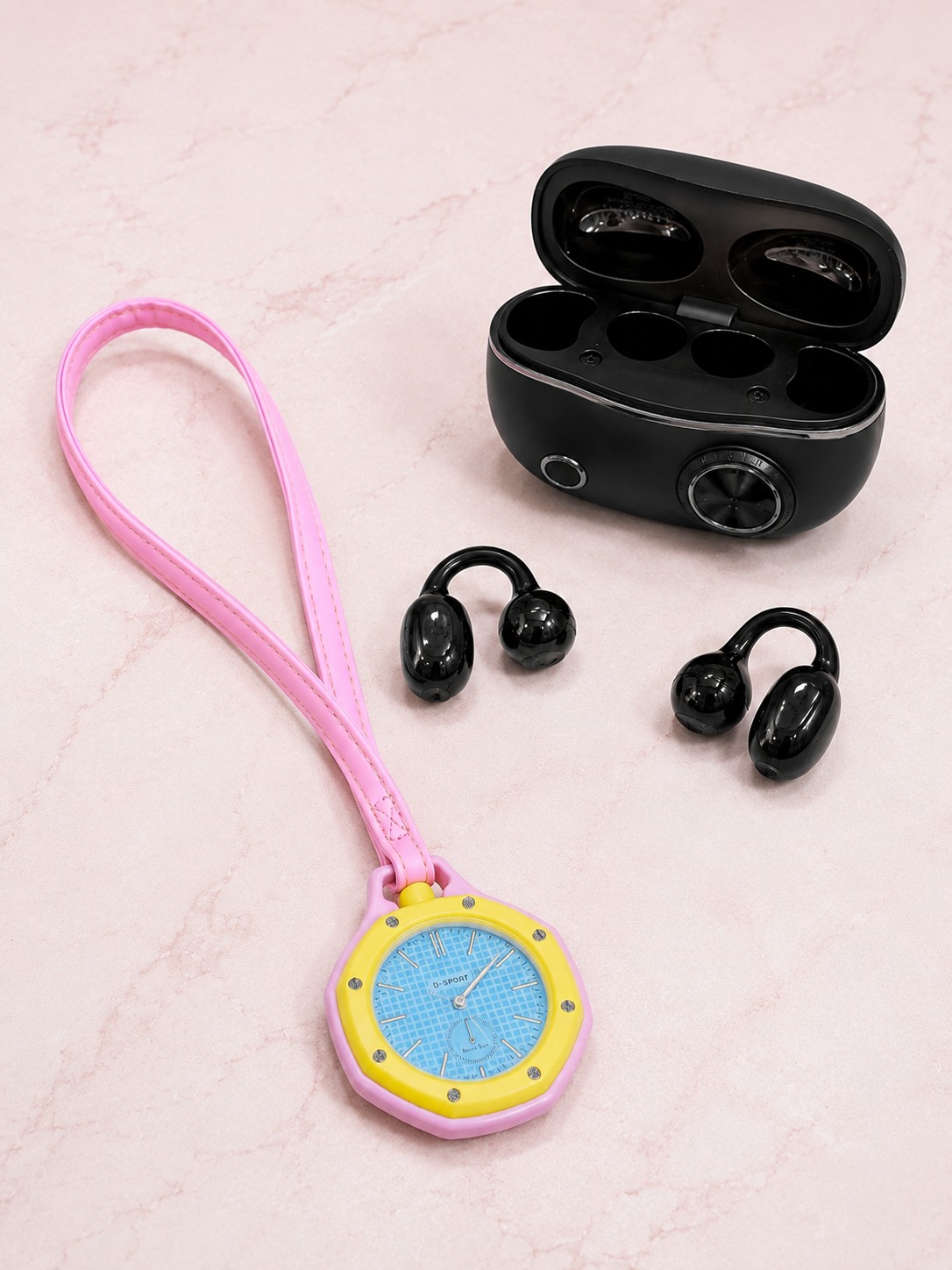 Kablosuz Kulaklık Seti ve Pembe Askılı Analog Charm Saat Günlük Kullanım Kampanyası - Lisinya Kablosuz Kulaklık Seti ve Pembe Askılı Analog Charm Saat Günlük Kullanım Kampanyası - Lisinya