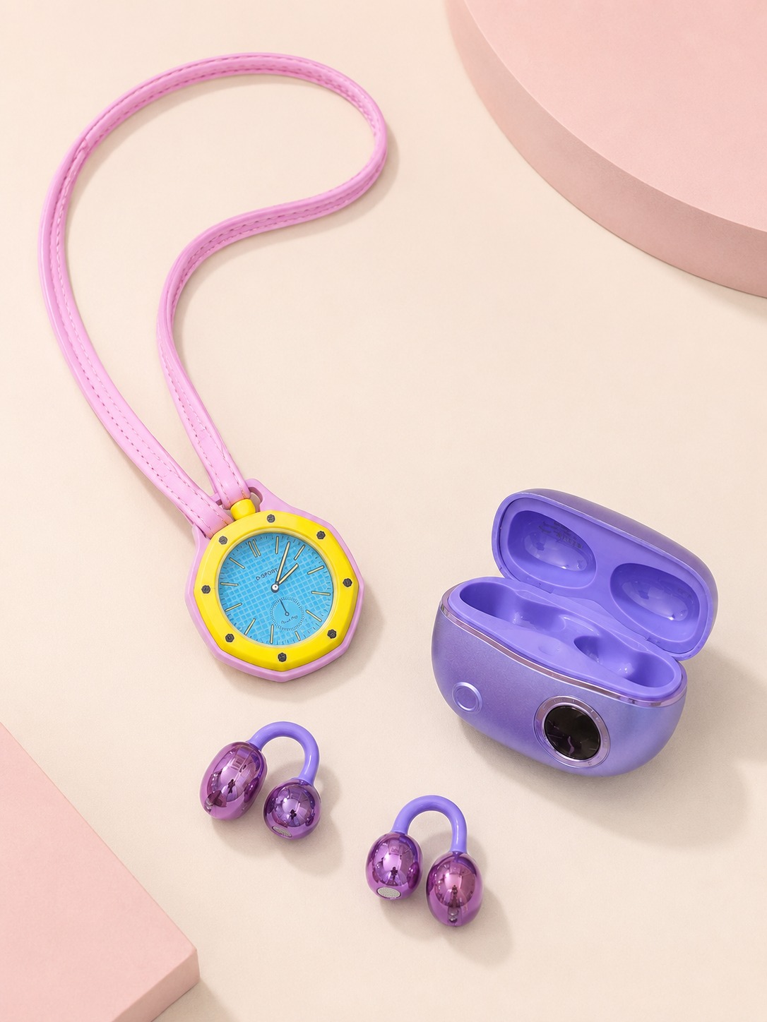 Şarj Kutulu Kablosuz Kulaklık ve Pembe Çanta Charm Analog Saat Seti Müzik ve Aksesuar Bir Arada - Lisinya Şarj Kutulu Kablosuz Kulaklık ve Pembe Çanta Charm Analog Saat Seti Müzik ve Aksesuar Bir Arada - Lisinya