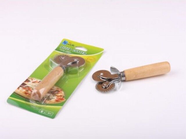 Pizza Kesici ve Hamur Ruleti - Lisinya Pizza Kesici ve Hamur Ruleti - Lisinya