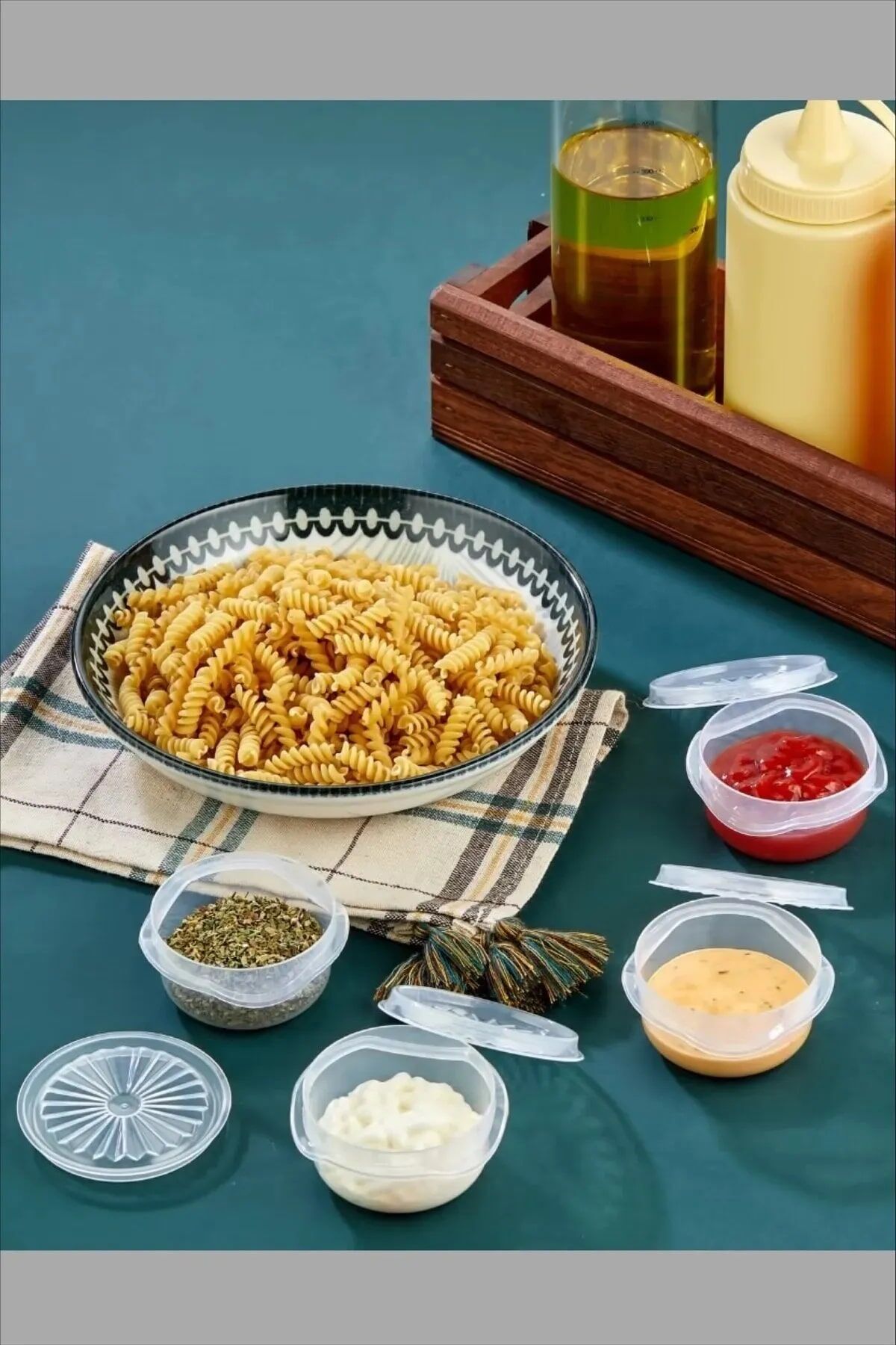 6 lı Yelpaze Kapaklı Şeffaf Mini Sosluk- Ketçap Mayonez Kabı- Kahve Yanı Şeker Lokumluk - Lisinya