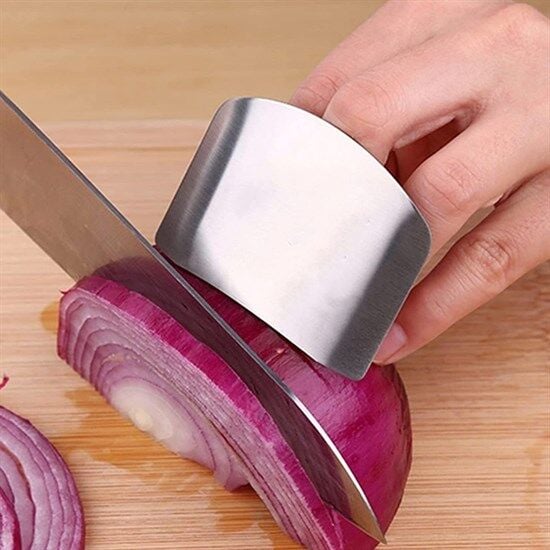 Parmak Koruyucu Metal Kesim-Doğrama Aparatı - Lisinya Parmak Koruyucu Metal Kesim-Doğrama Aparatı - Lisinya