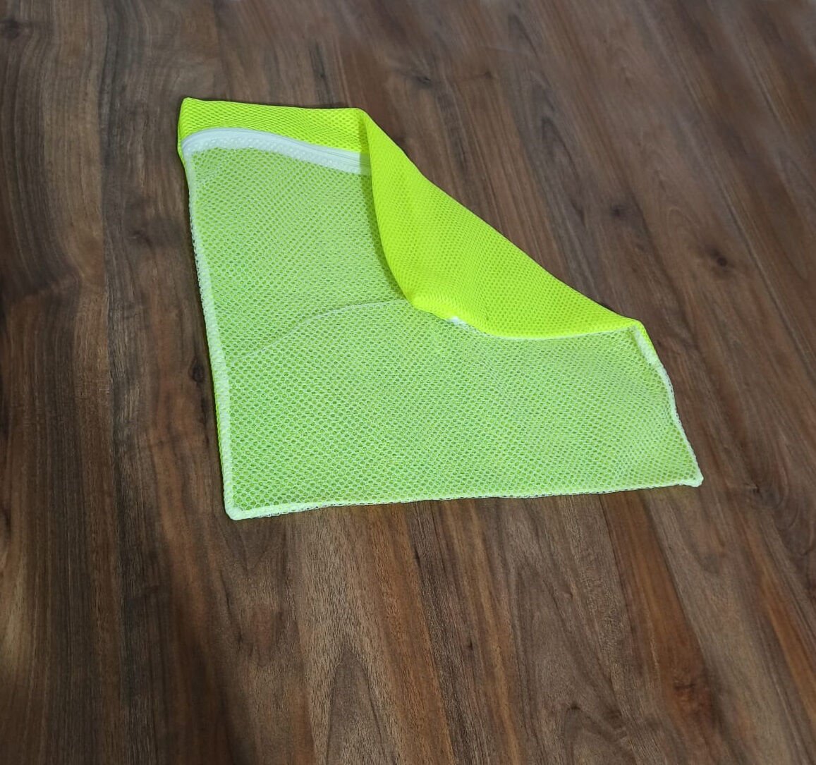 4 Adet 4 Renk  Fermuarlı - Hassas Çamaşır Terlik  Ayakkabı Yıkama Filesi Büyük Boy - Lisinya