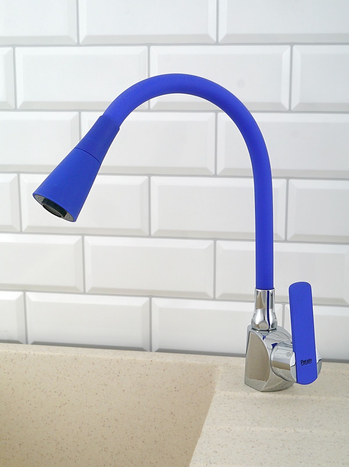 Oynar Başlıklı Çelik Spiral Üzeri Silikon Kaplama Musluk Başlığı Kobra Fonksiyonlu Musluk - Mavi - Lisinya