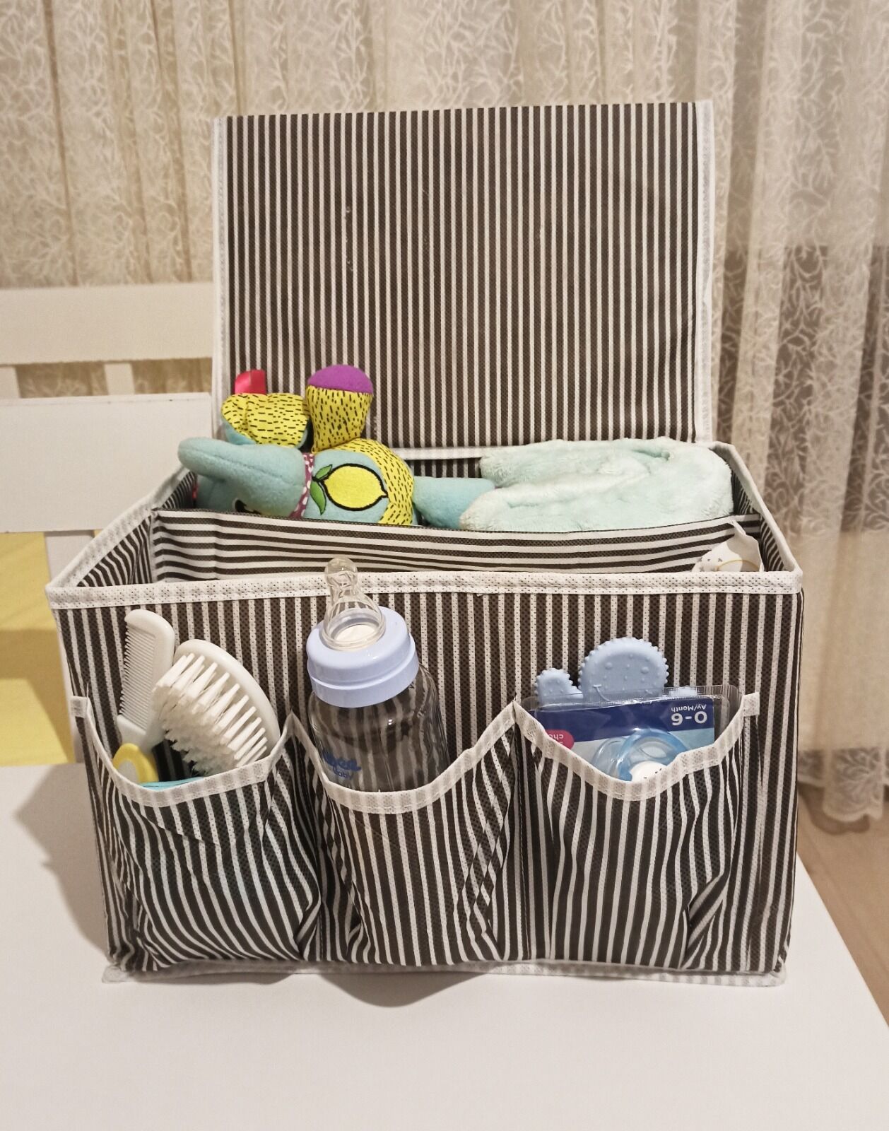 Tutturma Aparatlı Bebek Beşik Başucu Düzenleyici Kapaklı 5 Bölmeli Organizer - Lisinya