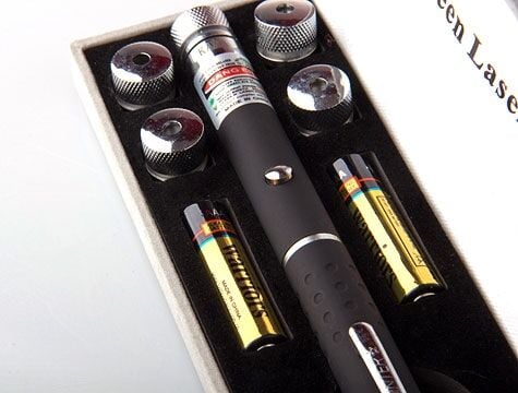 Yeşil Lazer Pointer 50 mW 15 Km Etkili (5 Başlıklı) - Lisinya