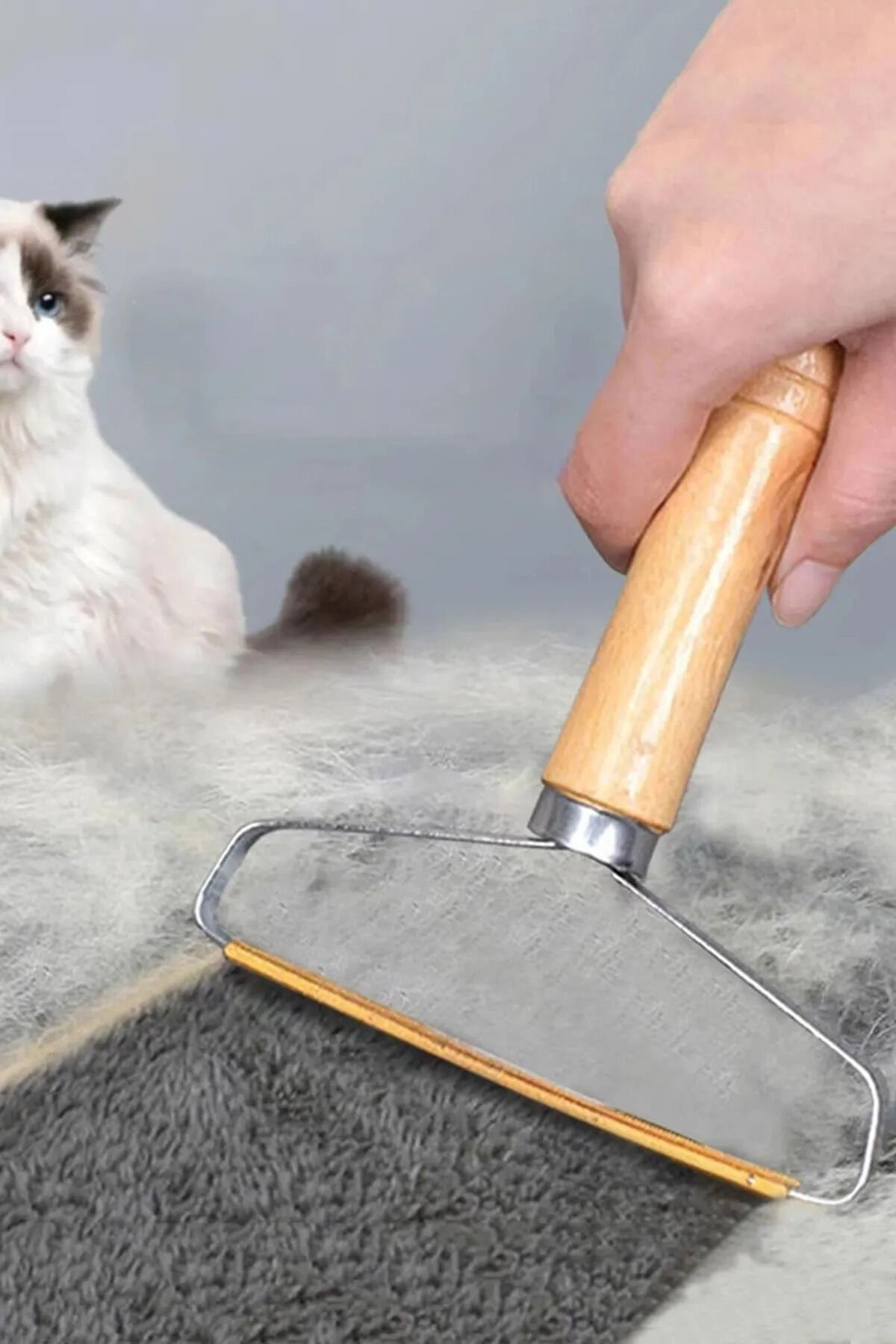 Ahşap Saplı Metal Kazak - Elbise - Halı Tüyü Temizleme Çift Taraflı Tüy Tiftik Toparlayıcı - Lisinya