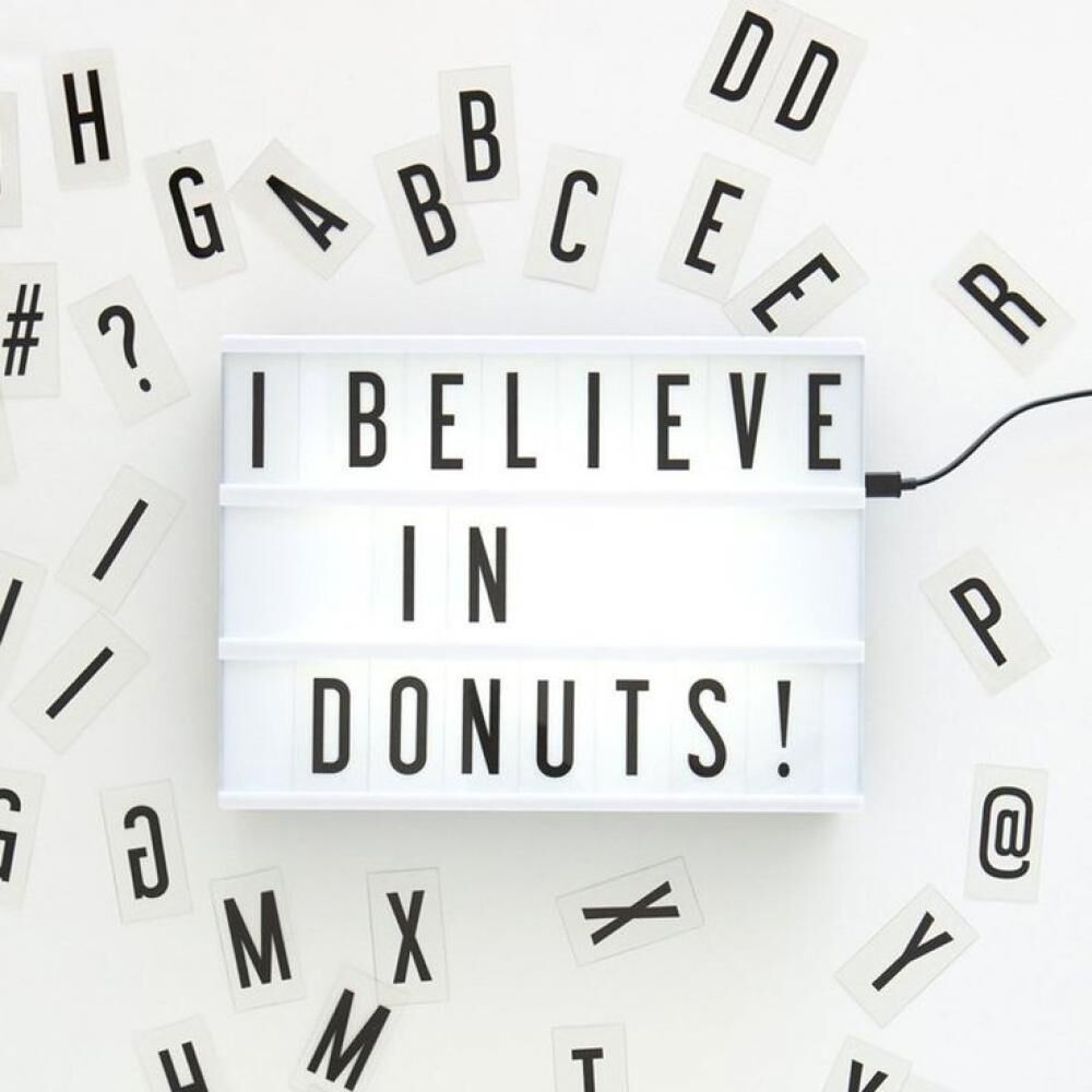 Cinematic Harflerle Işıklı Mesaj Veren Light Box Led Pano A4 - Lisinya