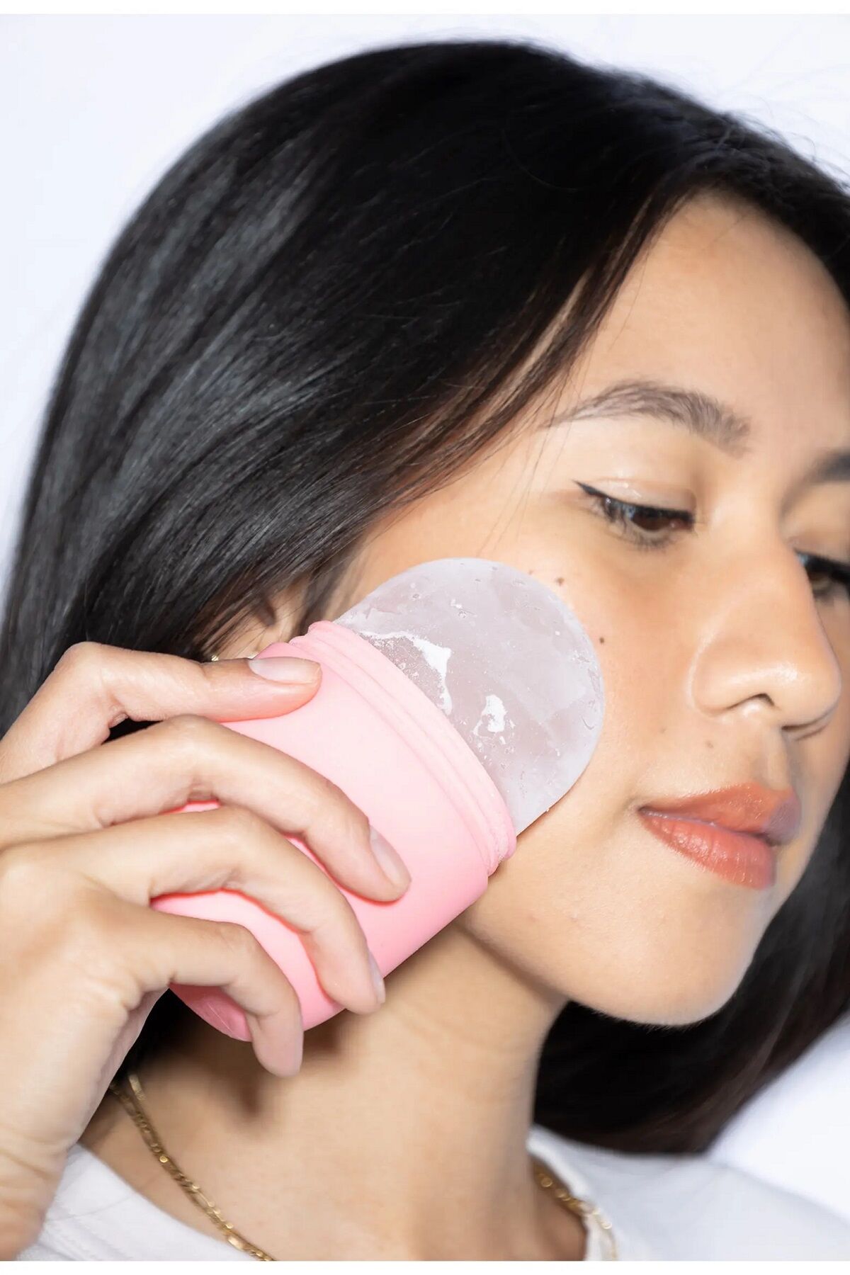 Silikon Buz Rulosu Buz Topu Kalıbı Yüz Buz Uygulama Masajı Cilt Bakım Kalıbı - Lisinya Silikon Buz Rulosu Buz Topu Kalıbı Yüz Buz Uygulama Masajı Cilt Bakım Kalıbı - Lisinya