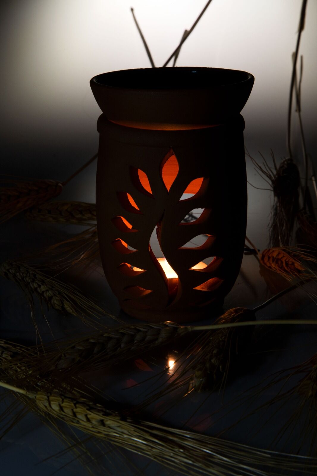 Yaprak Model  El Yapımı Çömlek Buhurdanlık Tütsülük - Lisinya