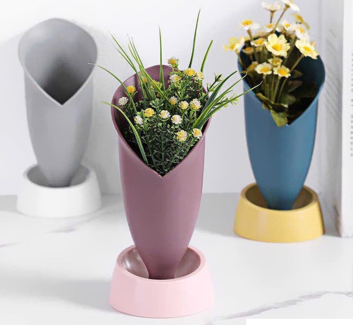 Lale Figürlü Dekoratif Vazo - Lisinya Lale Figürlü Dekoratif Vazo - Lisinya