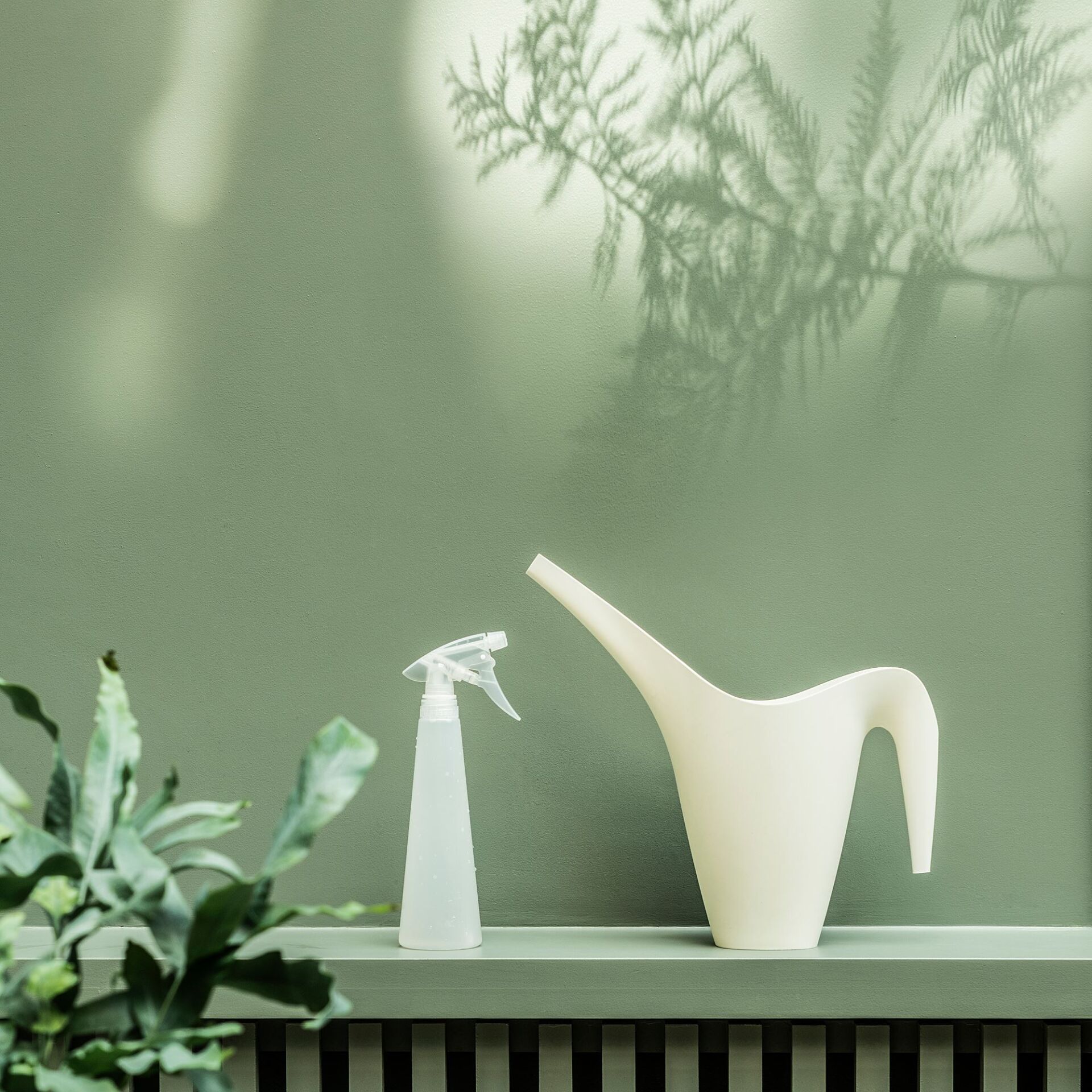 Çok Amaçlı Spreyli Şişe Şeffaf 350 ML - Lisinya