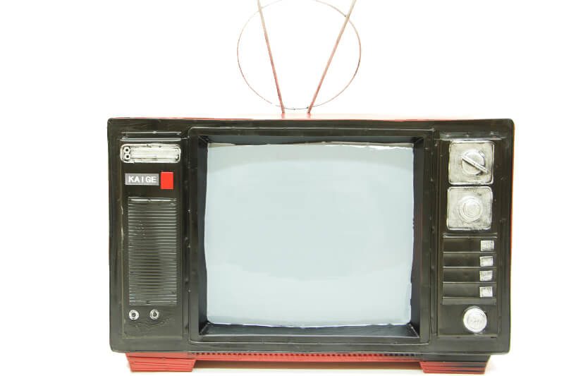 Lisinya192 Televizyon Kırmızı