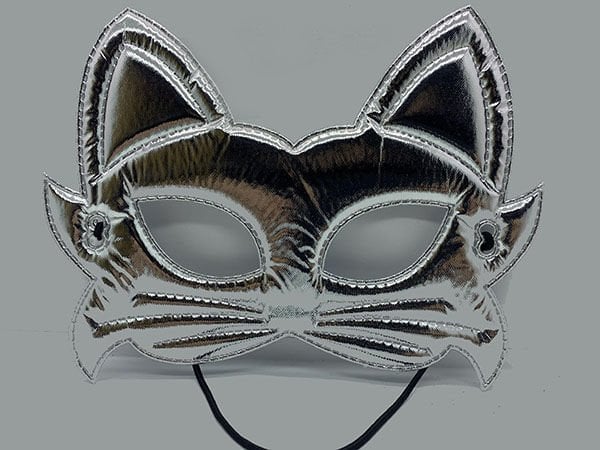 Lisinya193 Gümüş Renk Kumaş Malzemeden İmal Kedi Maskesi 19x15 cm