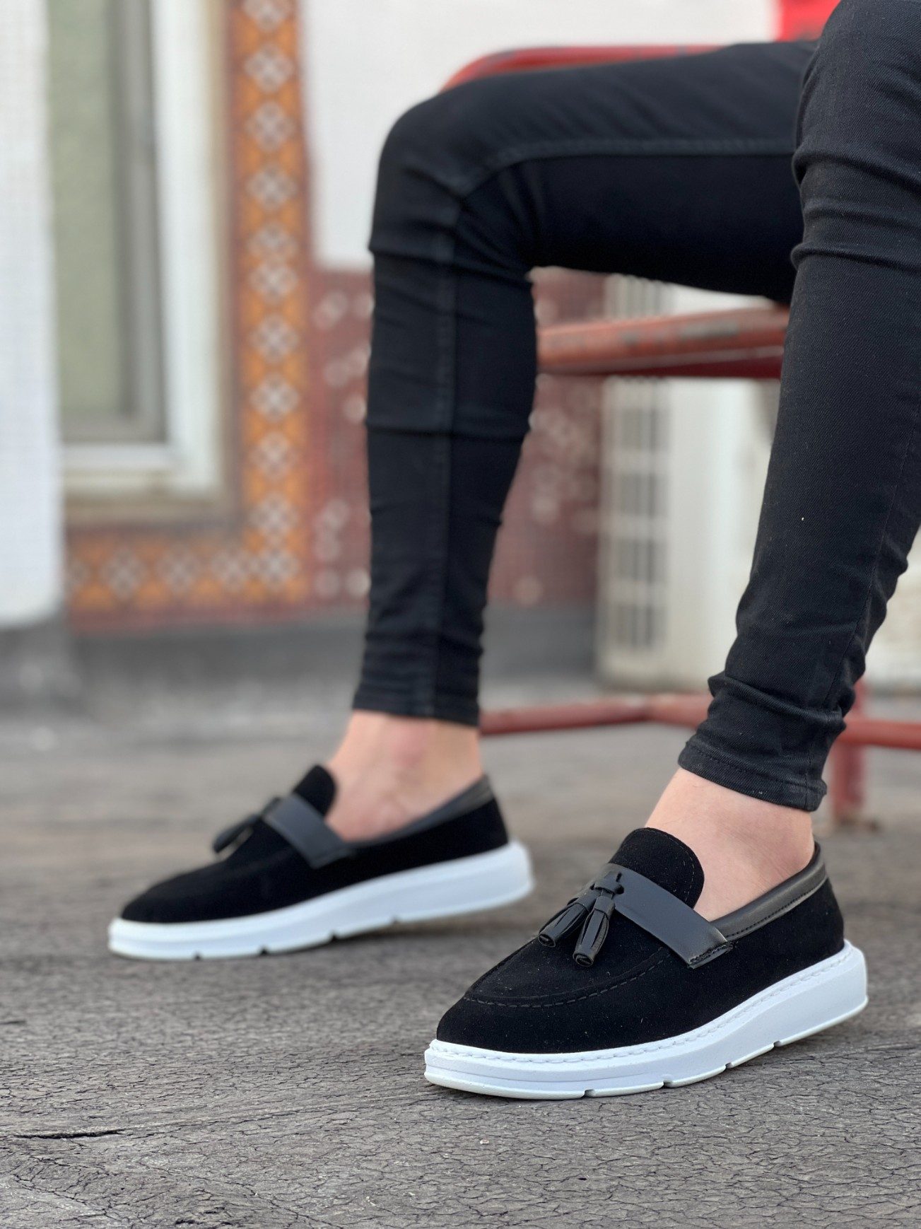 Lisinya946 Bağcıksız Yüksek Taban Siyah Beyaz Taban Cilt Kemerli Klasik Püsküllü Corcik Erkek Ayakkabı