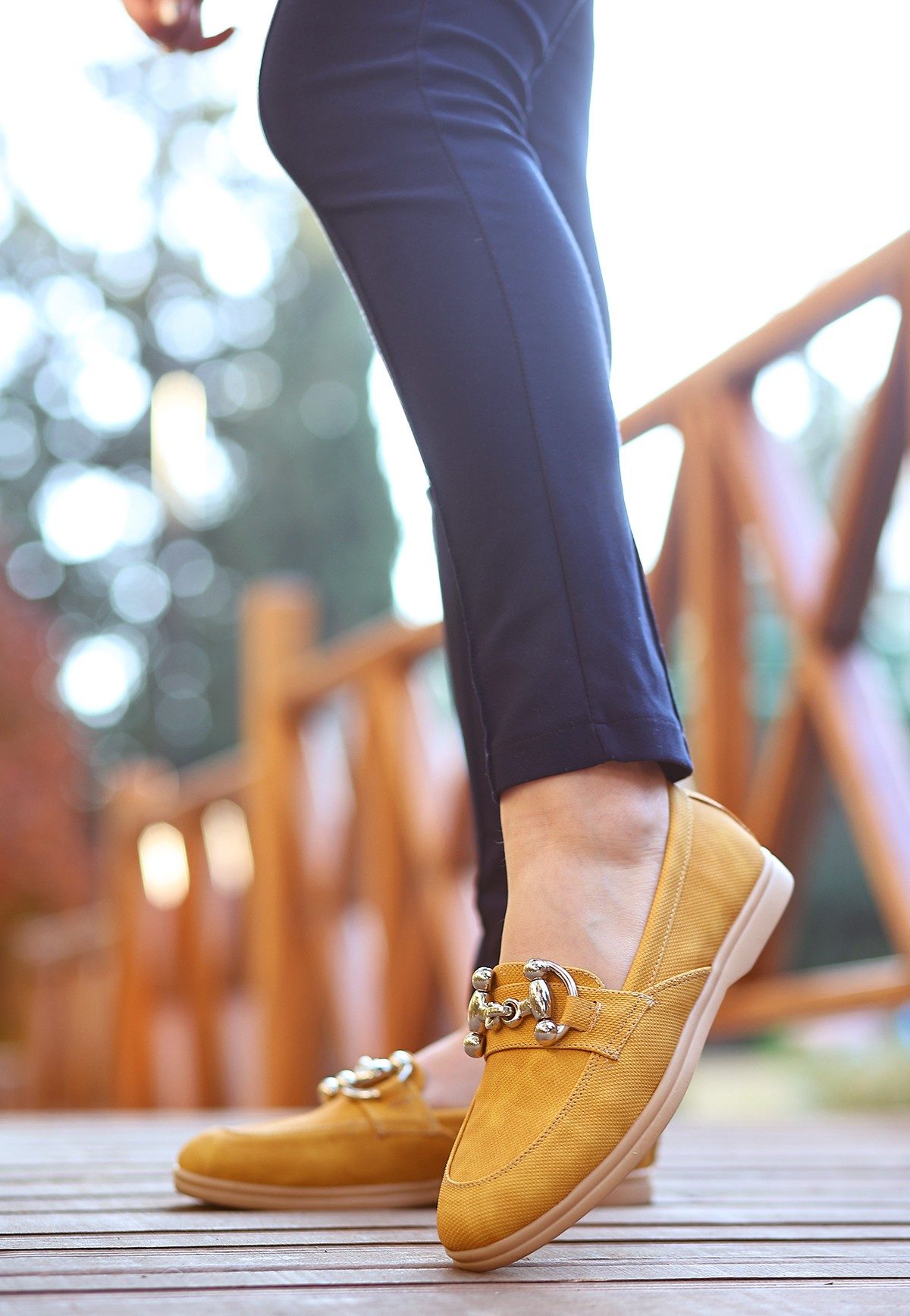 Lisinya943 Hardal Sarısı Cilt Desenli Babet Ayakkabı