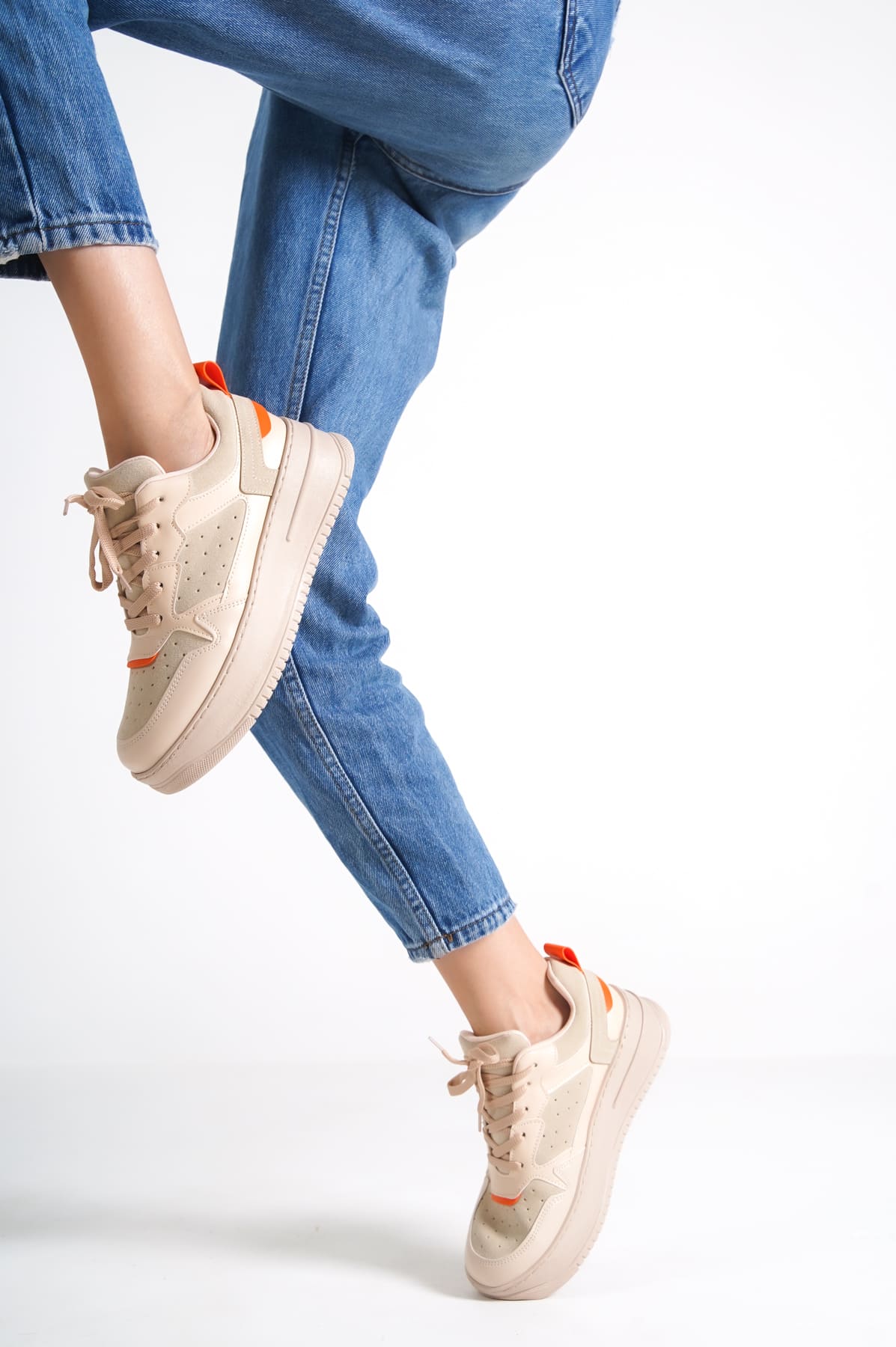 Lisinya948  Bağcıklı Ortopedik Taban Kadın Sneaker Ayakkabı TT Ten/Turuncu