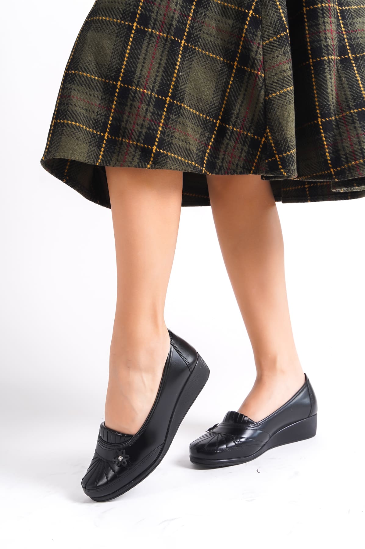 Lisinya948  Ortopedik Rahat Taban Kurdele Detaylı Klasik Babet Anne Ayakkabısı ST Siyah