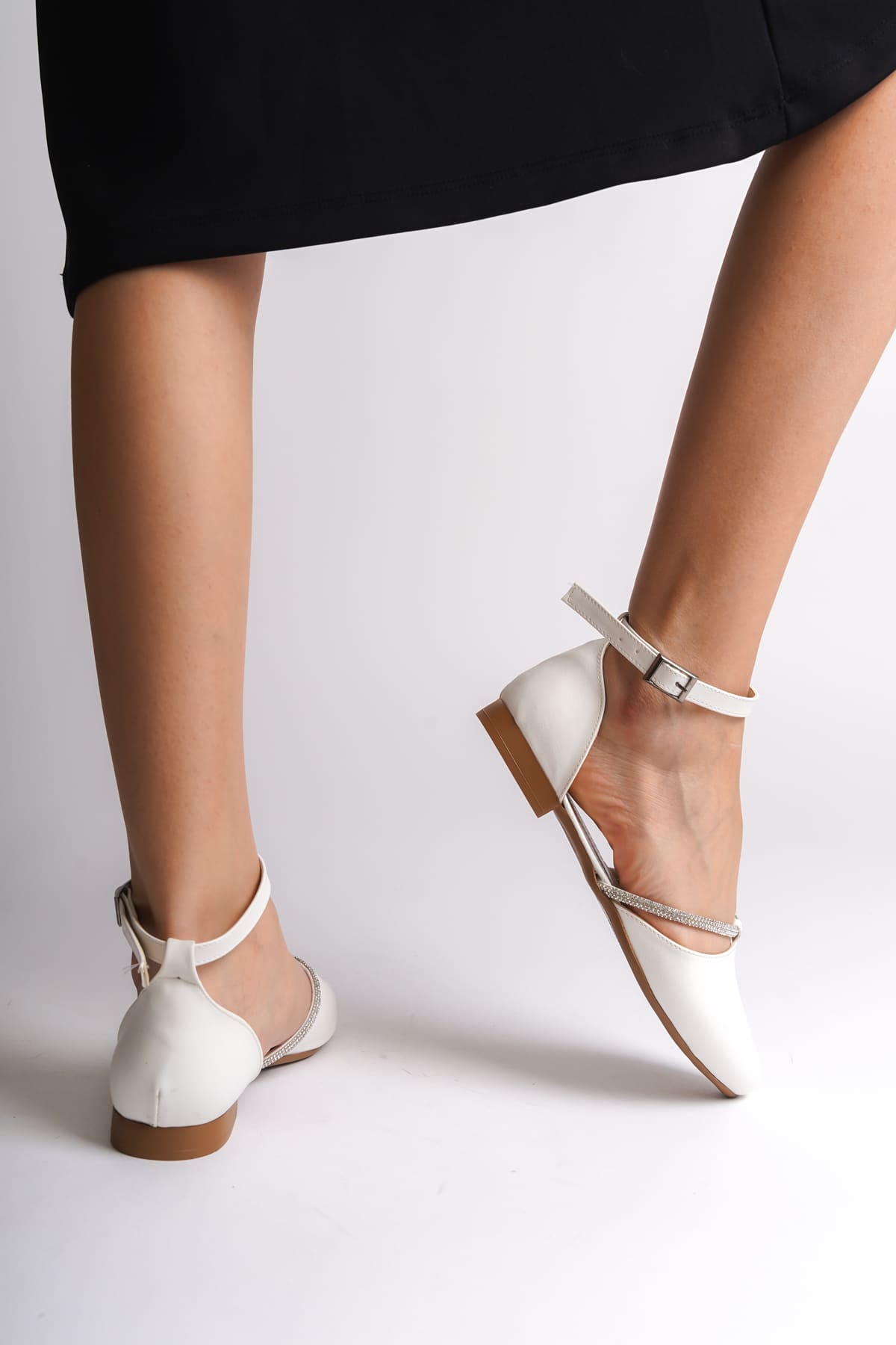 Lisinya948  Tokalı Ortopedik Rahat Taban Taş Detaylı Kadın Babet Ayakkabı KT Beyaz