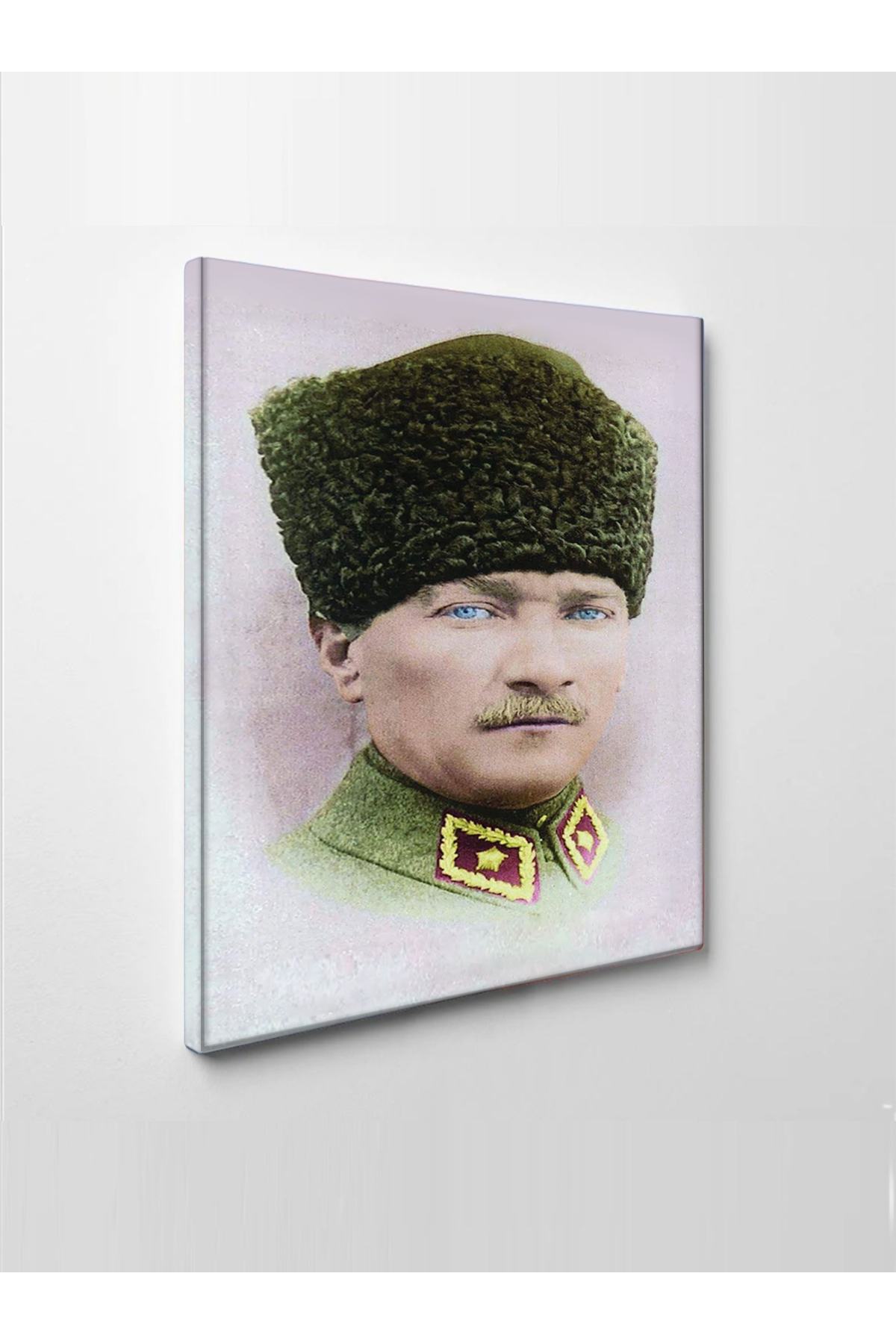Lisinya104 Atatürk   (ev,ofis tabloları)  (50 x 35) cm