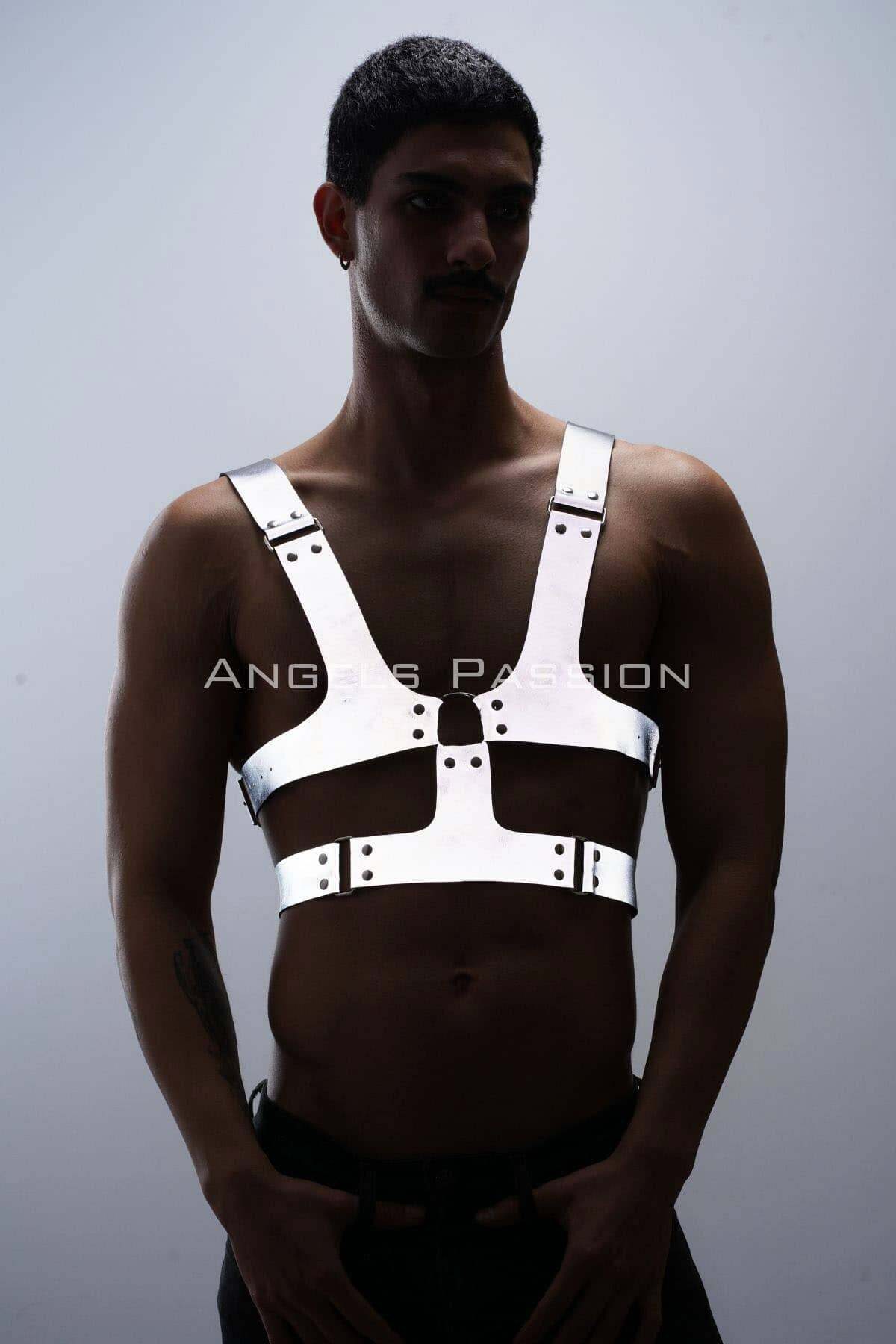 Lisinya41 Reflektörlü (Karanlıkta Parlayan) Sert Göğüs Harness, Gay Harness Aksesuar, Gay Giyim - Ürün Rengi:Beyaz Reflektör