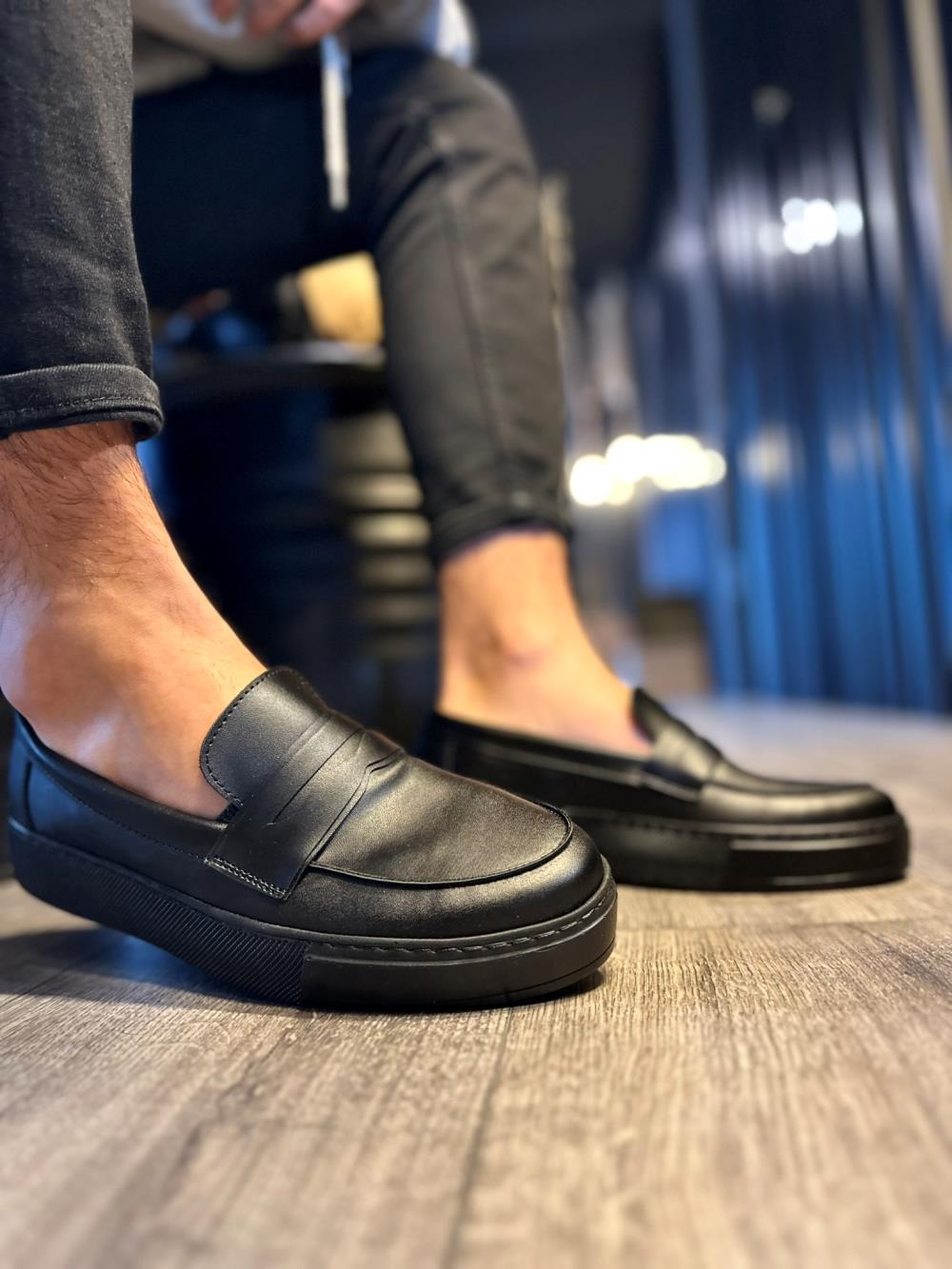 Lisinya941  Günlük Klasik Ayakkabı  Siyah (Siyah Taban)